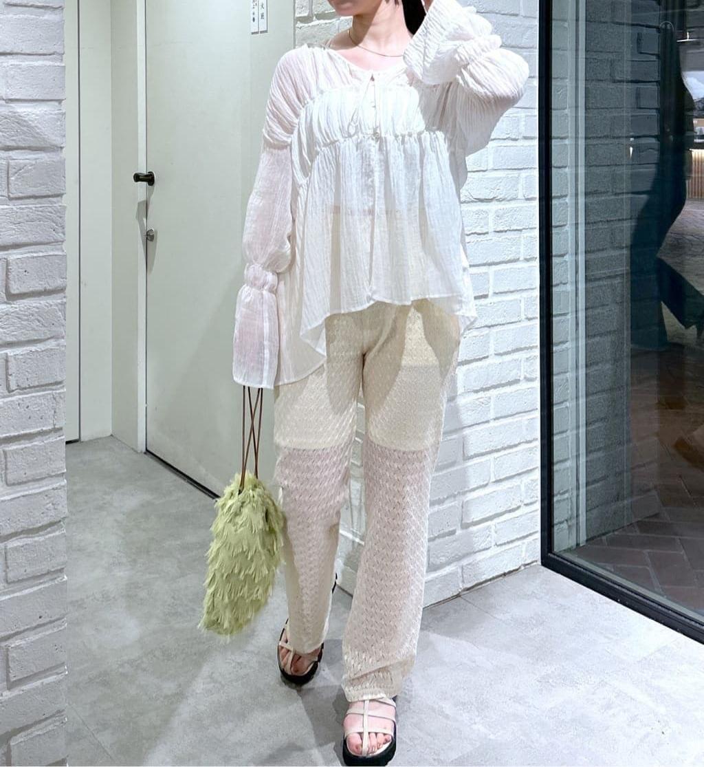 レースフレアパンツ オフ