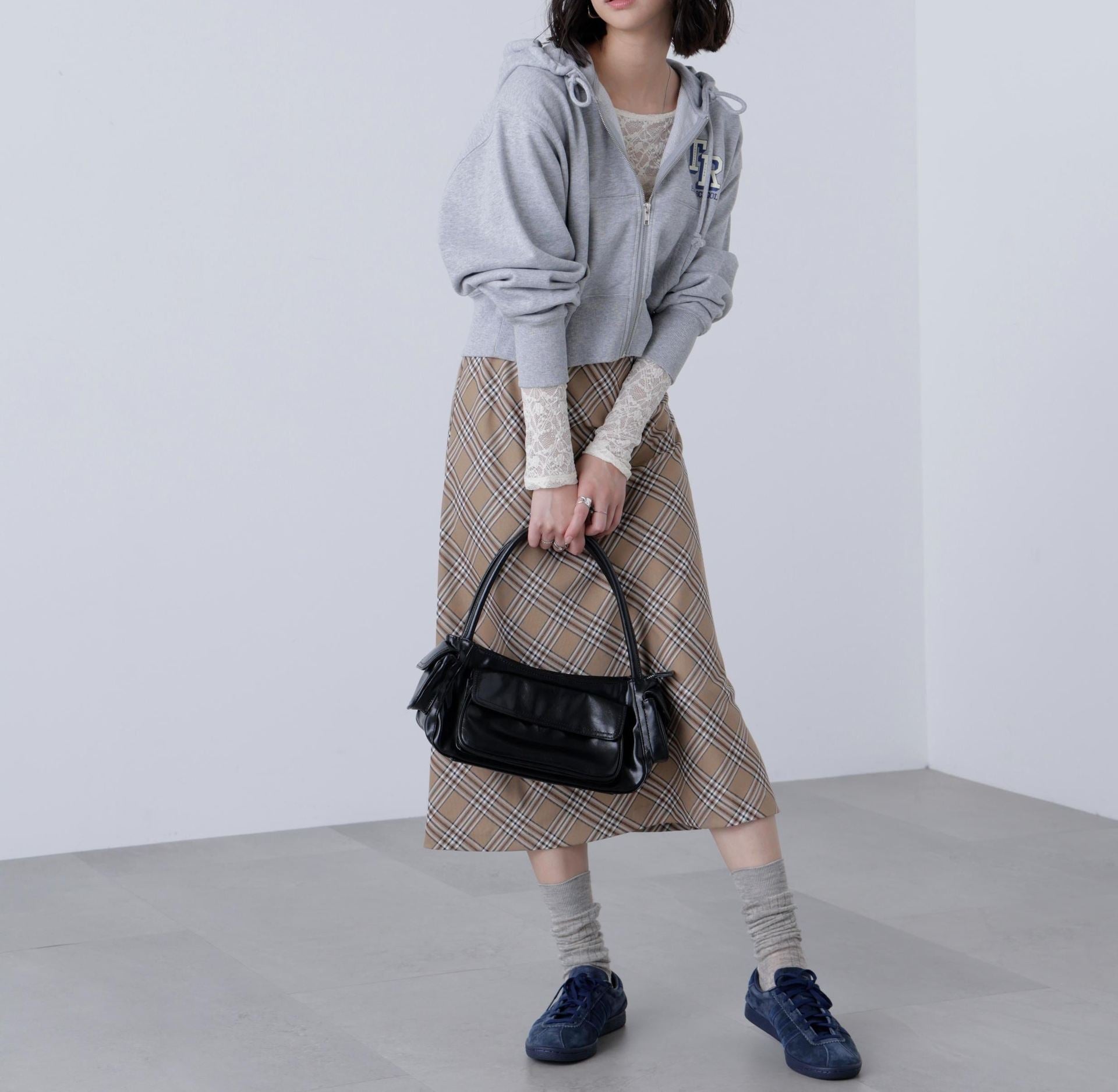 バイアスミディチェックスカート ベージュチェック1