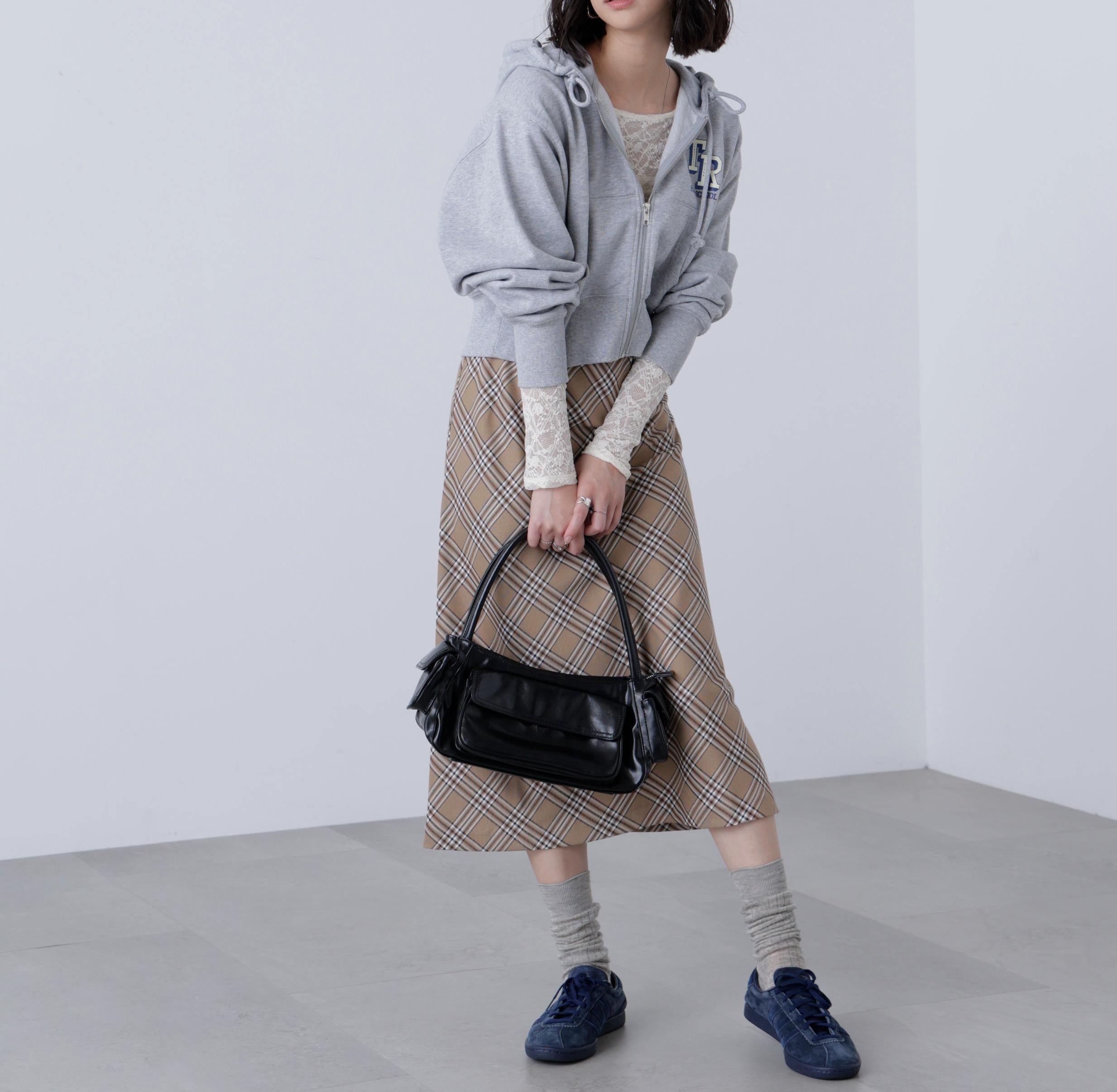 バイアスミディチェックスカート ベージュチェック1