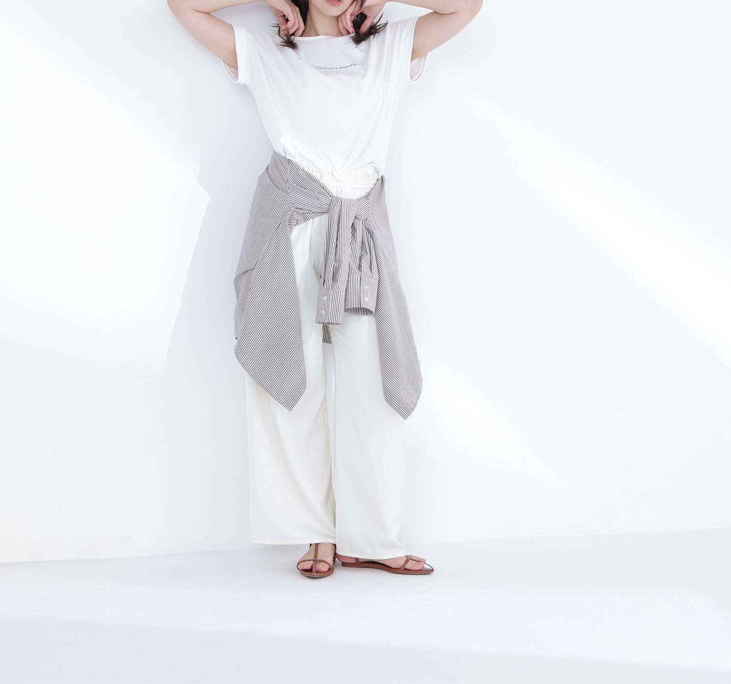 サテンイージーパンツ オフホワイト1