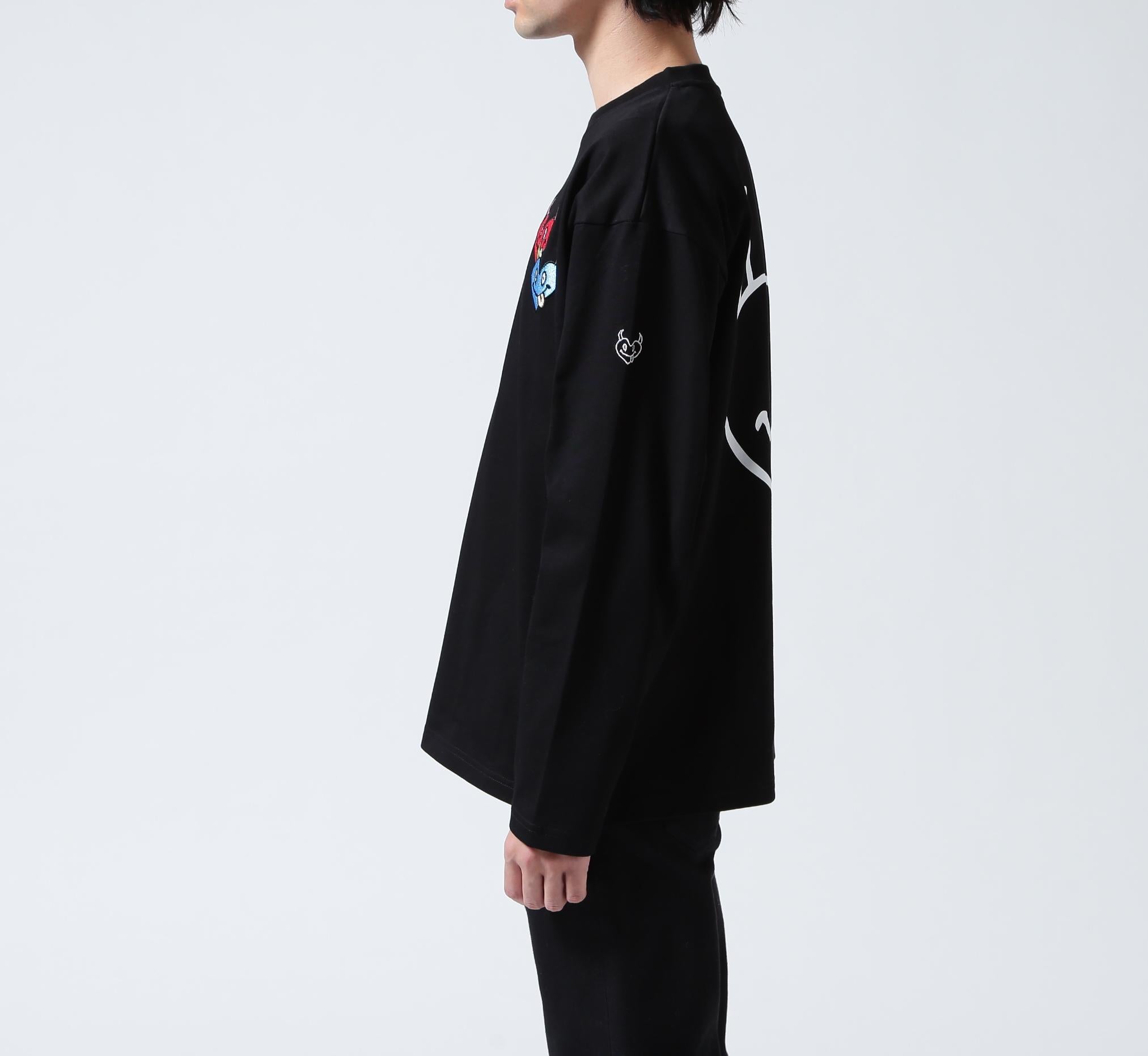 maxsix(マックスシックス)DOUBLE HERT L/S TEE ブラック