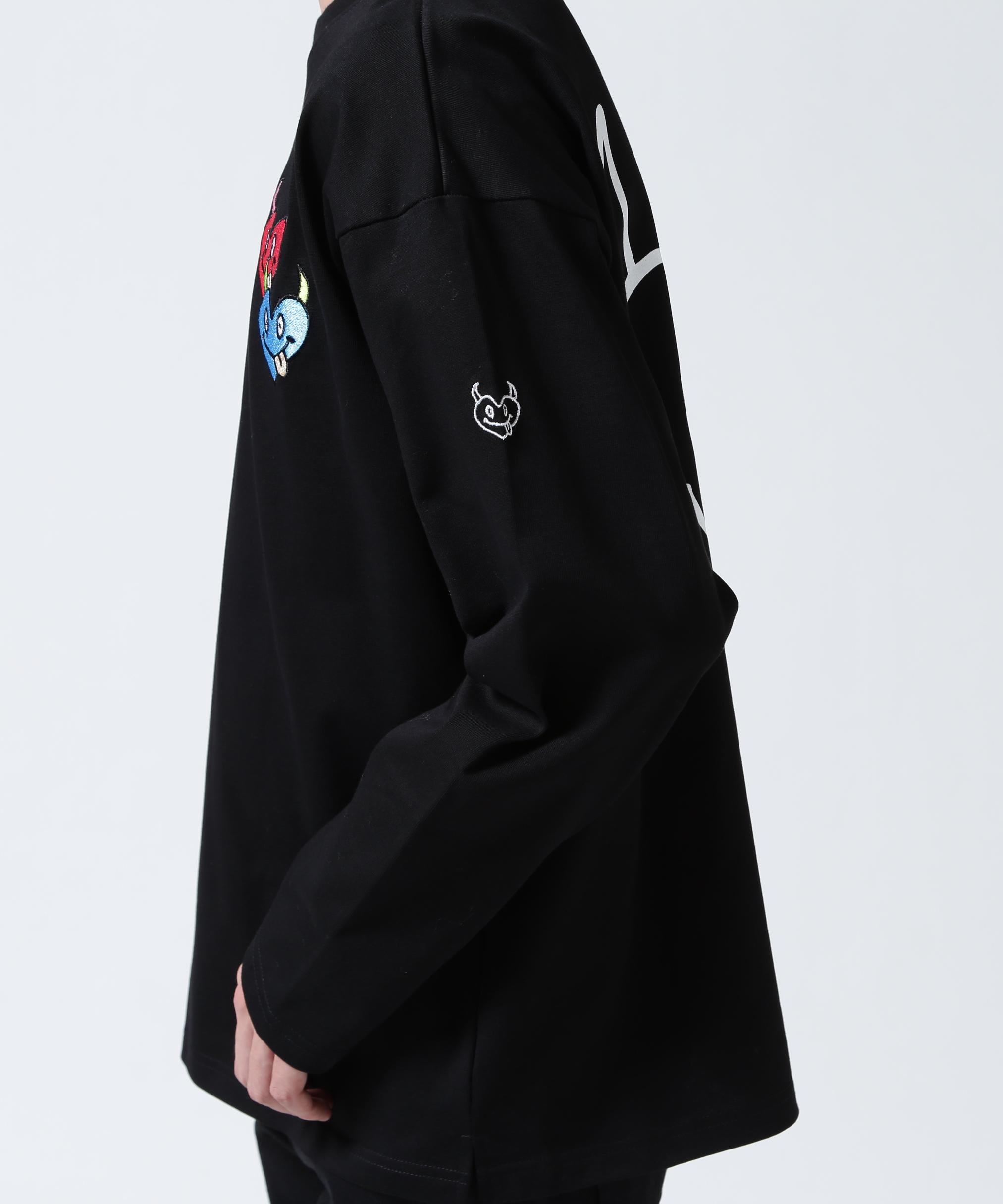 maxsix(マックスシックス)DOUBLE HERT L/S TEE ブラック