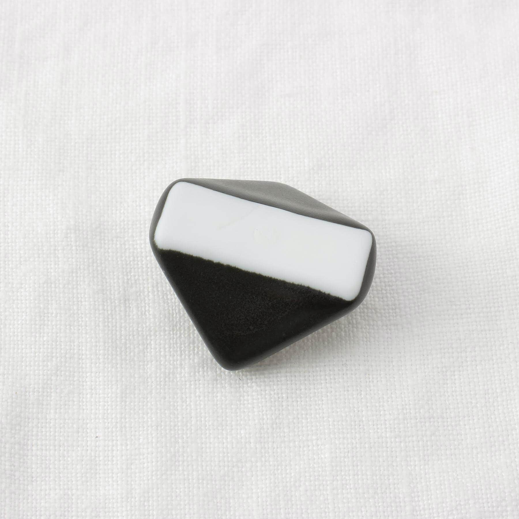 トゥーワントゥーキッチン ストア 212 KITCHEN STORE 美濃焼 箸置き 菱 BK <ハレとケ> 【返品不可商品】 (その他) その他