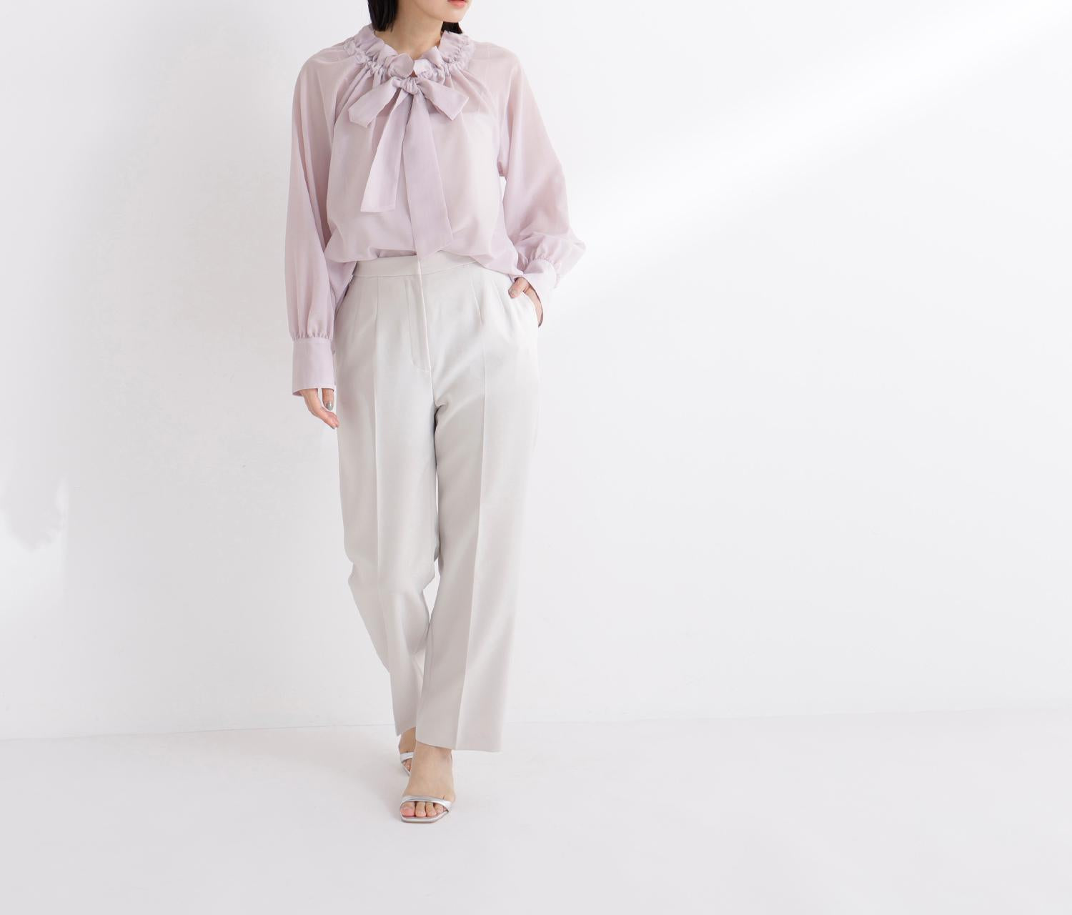 スタイルアップストレートパンツ エクリュ1