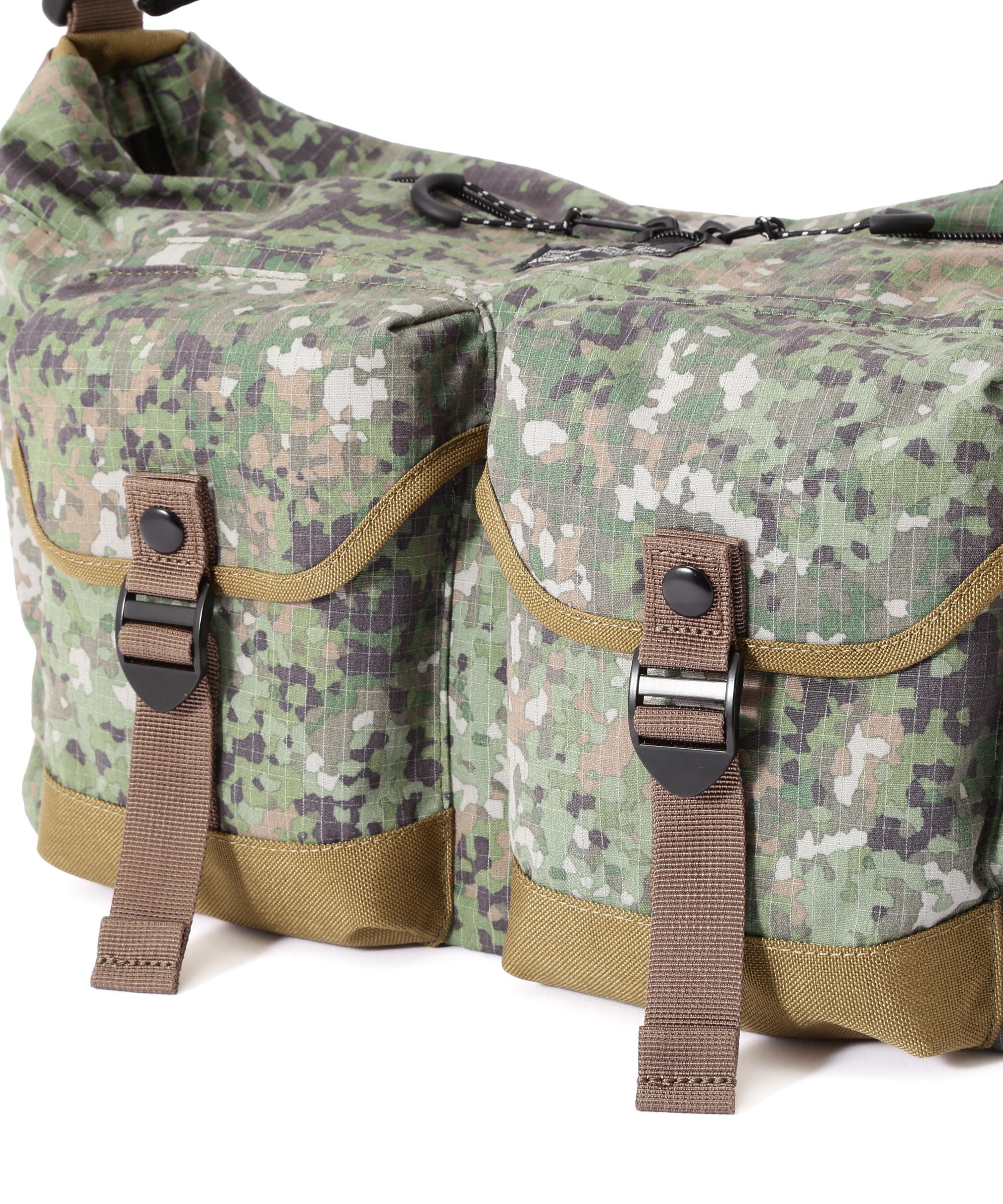 《直営店限定》REFLECT RIP BOAT SHAPED SHOULDER BAG カモ4