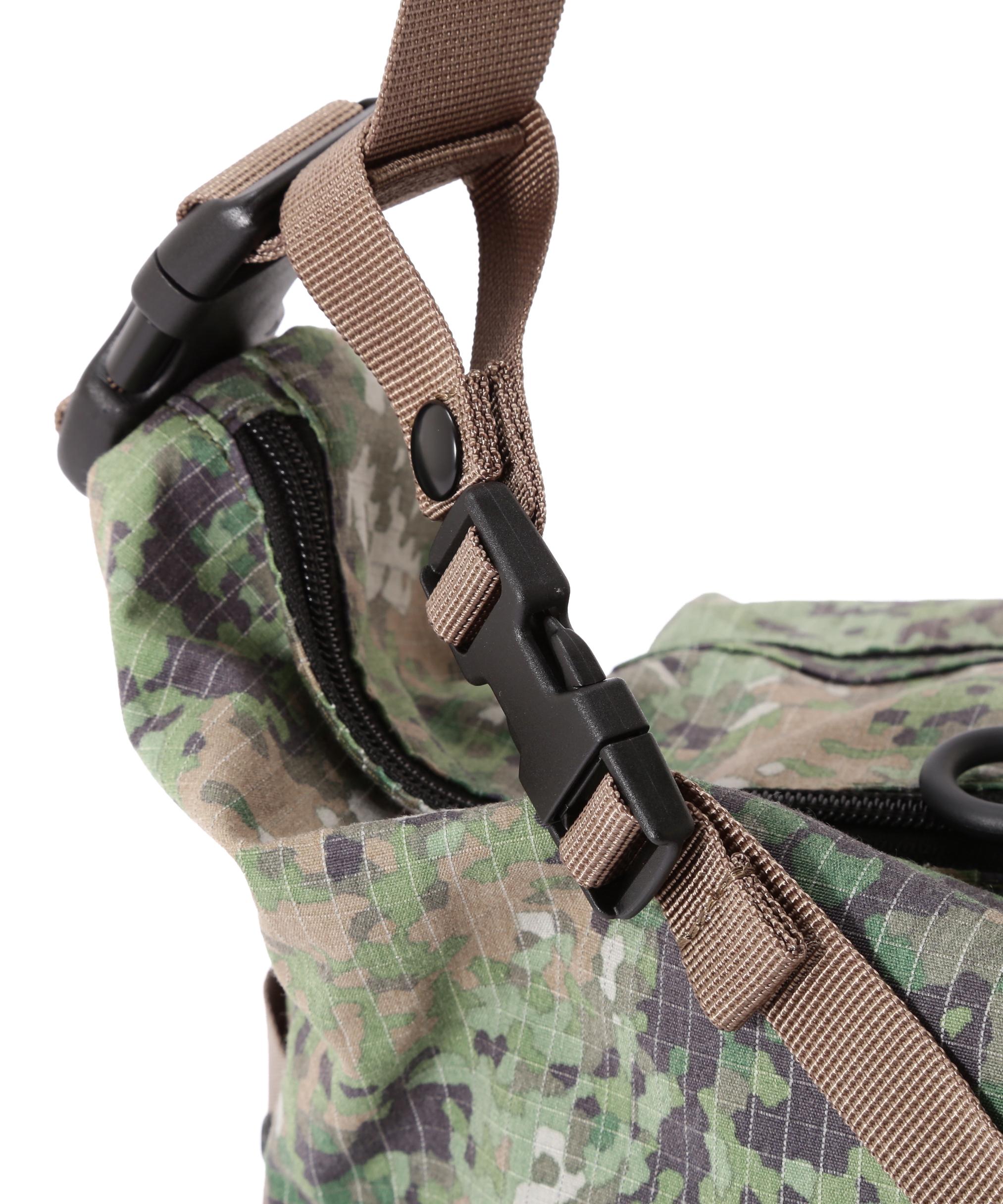 《直営店限定》REFLECT RIP BOAT SHAPED SHOULDER BAG カモ4