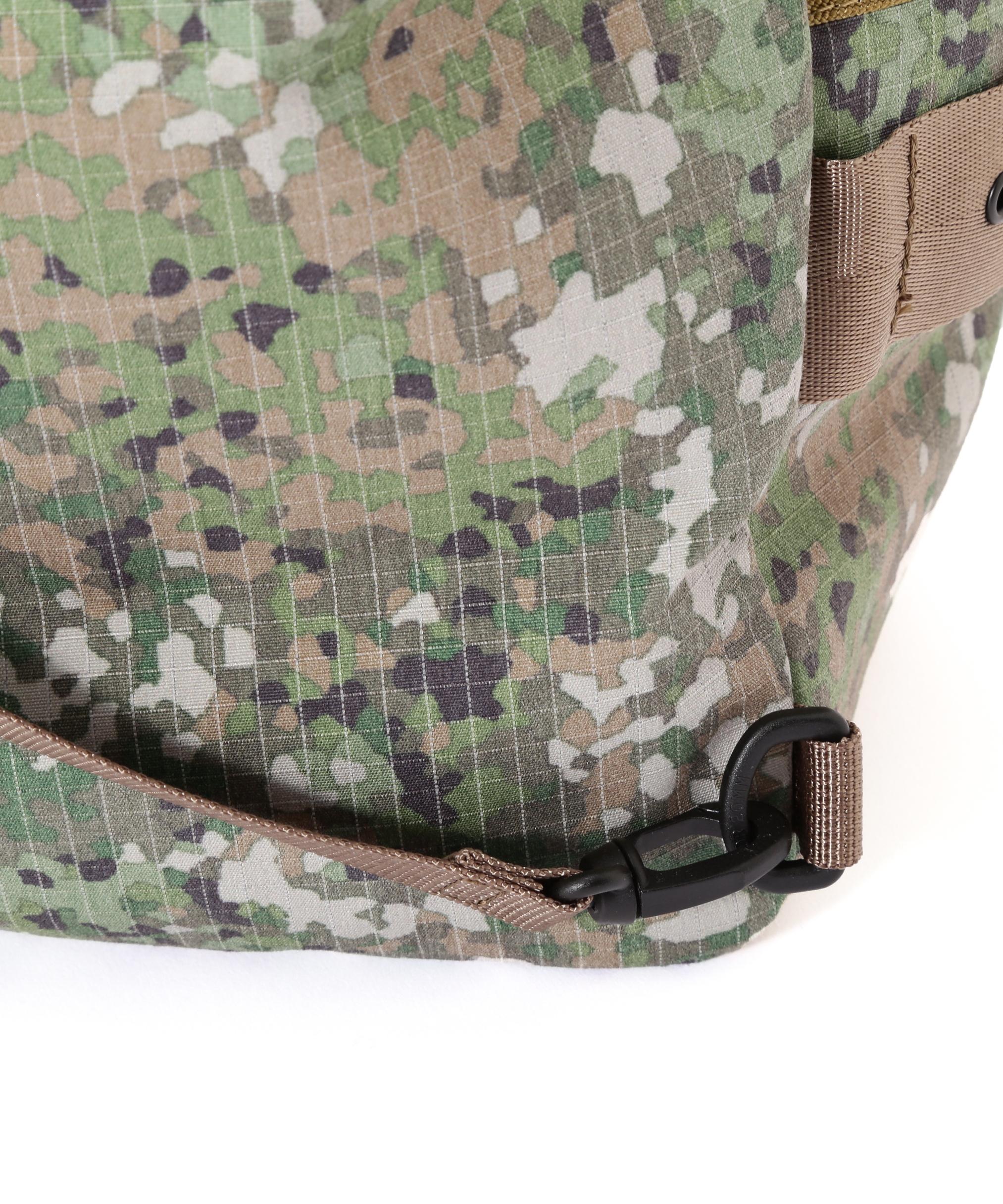 《直営店限定》REFLECT RIP BOAT SHAPED SHOULDER BAG カモ4