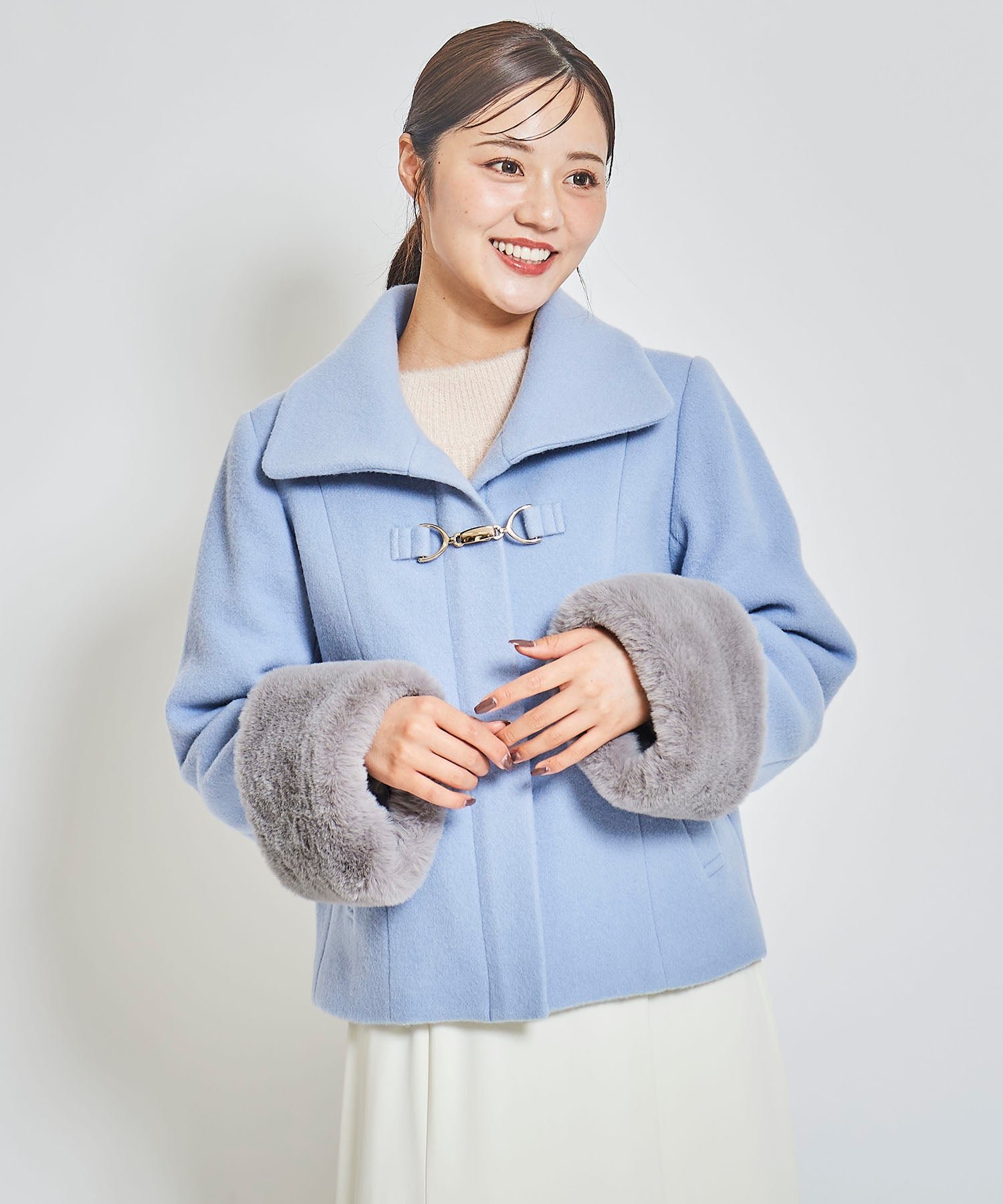 トランテアン ソン ドゥ モード 31 Sons de mode 袖ファー付きショートコート (サックス) サックス