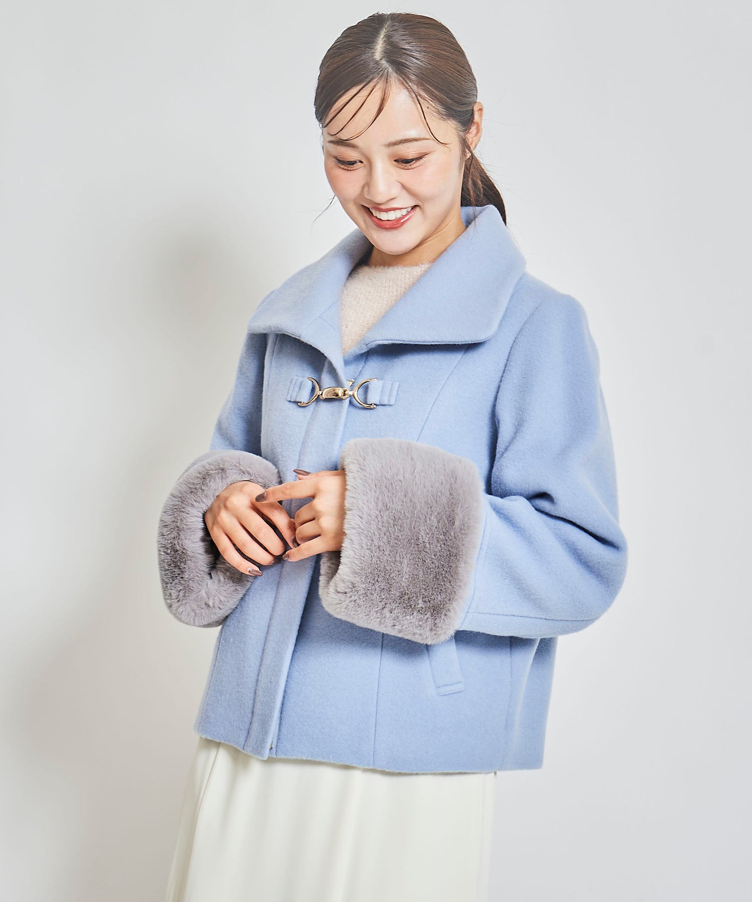 トランテアン ソン ドゥ モード 31 Sons de mode 袖ファー付きショートコート (サックス) サックス