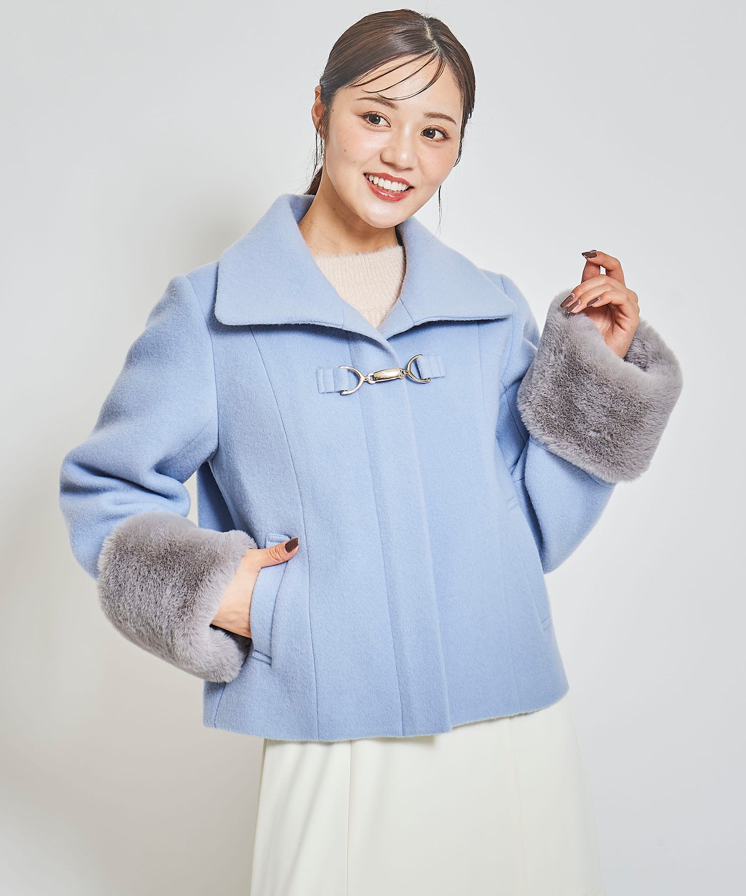 トランテアン ソン ドゥ モード 31 Sons de mode 袖ファー付きショートコート (サックス) サックス