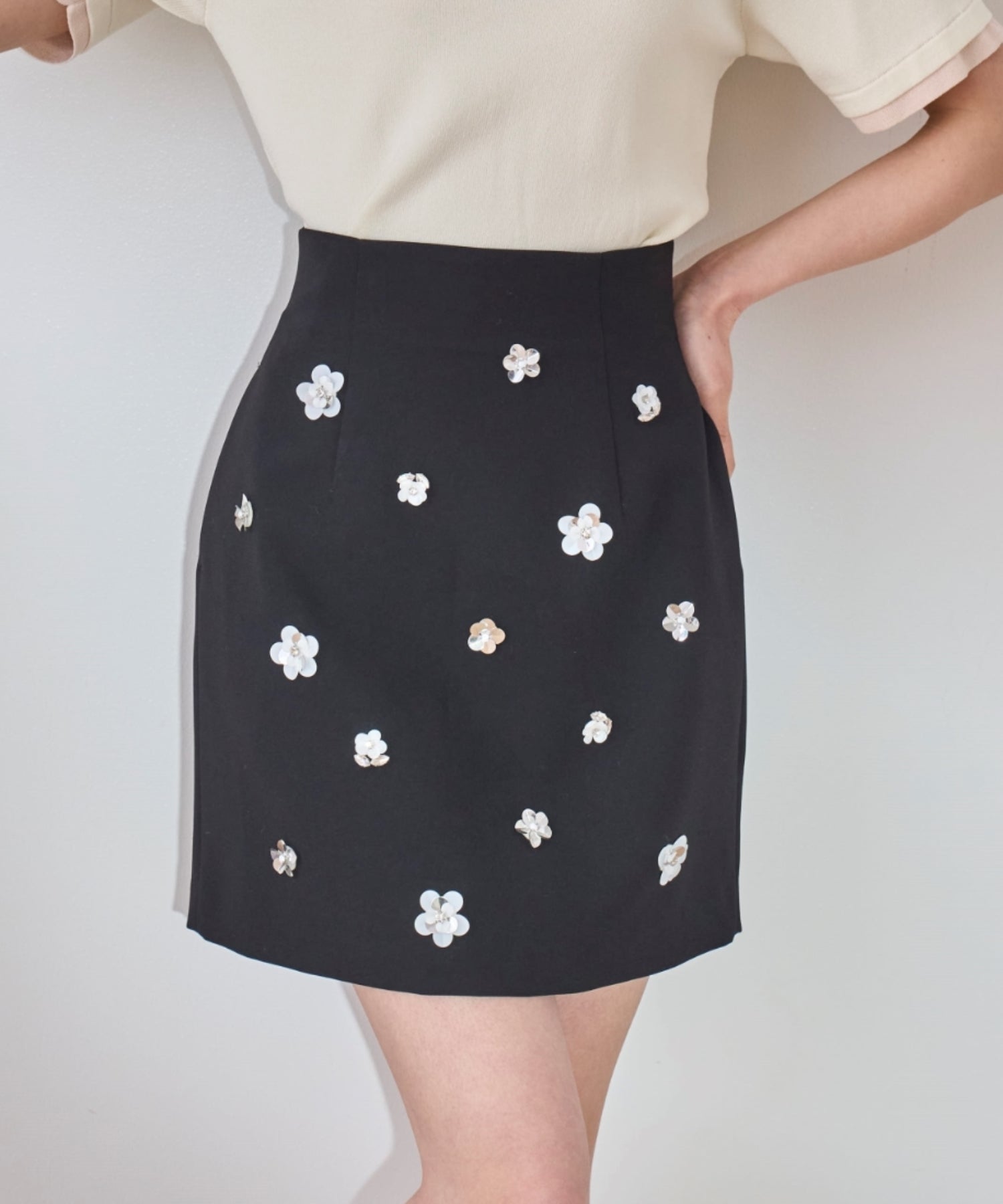 トランテアン ソン ドゥ モード 31 Sons de mode 2025春夏新作 ビジューミニスカート (BLACK) BLACK