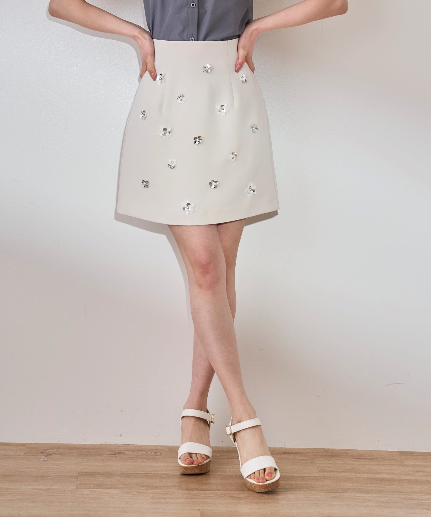 トランテアン ソン ドゥ モード 31 Sons de mode 2025春夏新作 ビジューミニスカート (BEIGE) BEIGE