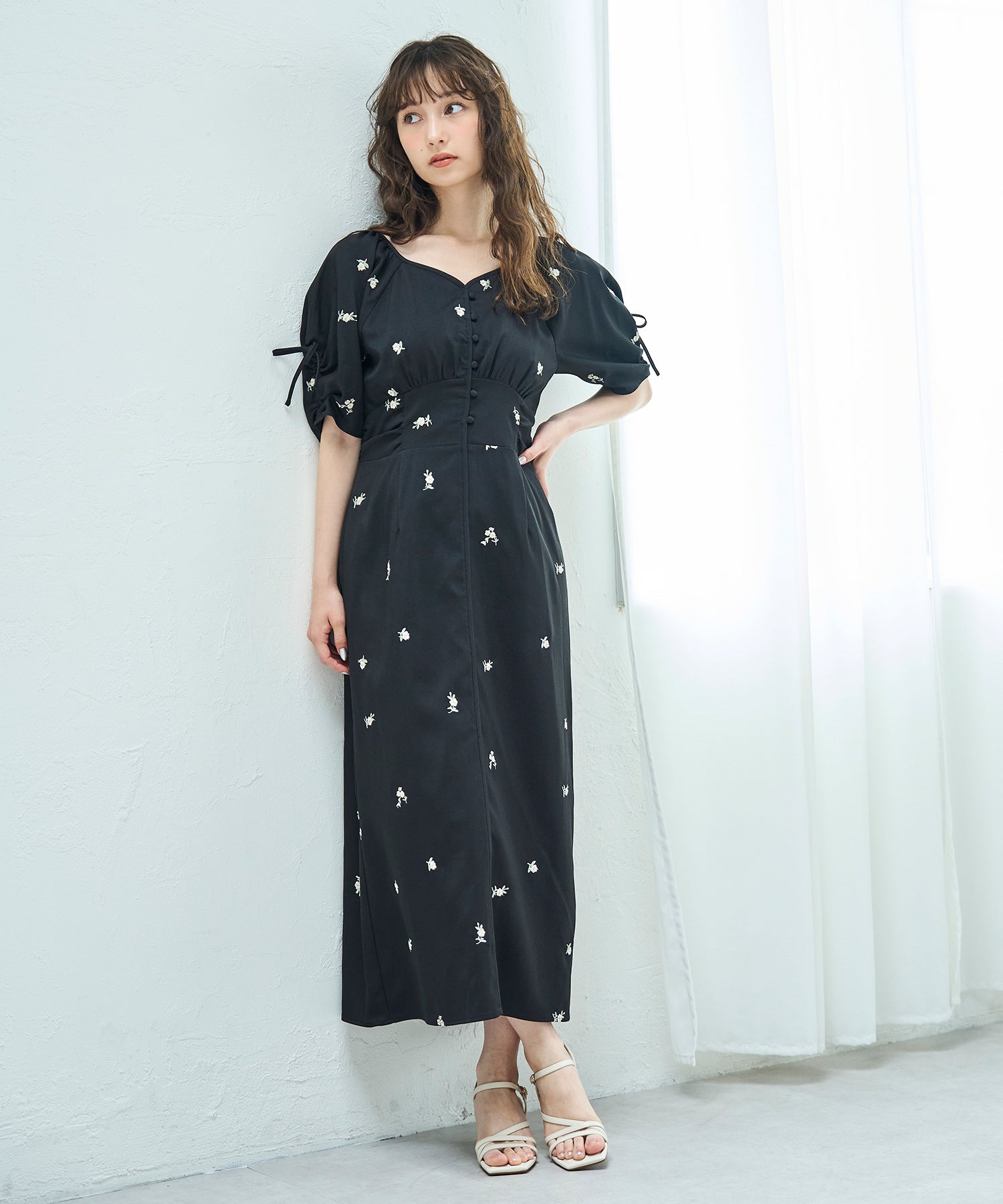 トランテアン ソン ドゥ モード 31 Sons de mode 2025春夏新作 刺繍ボリューム袖ワンピース (BLACK) BLACK