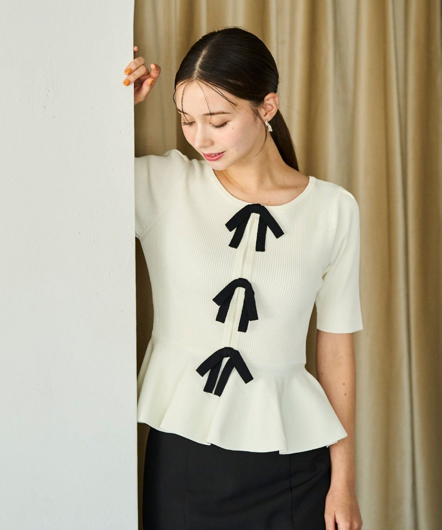 トランテアン ソン ドゥ モード 31 Sons de mode 2025秋冬新作 2WAYペプラムリボンニット (WHITE) WHITE