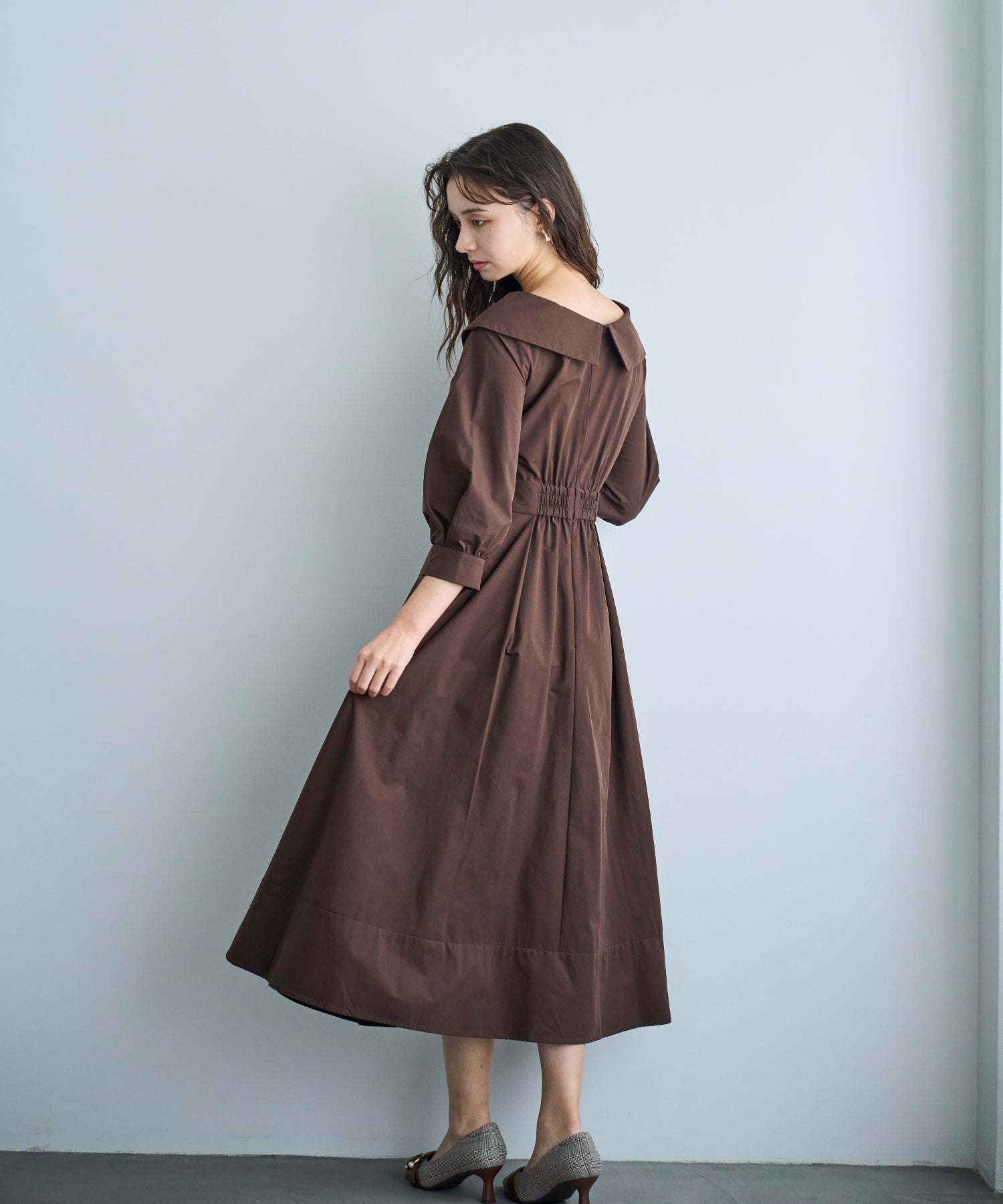 トランテアン ソン ドゥ モード 31 Sons de mode 2025秋冬新作 カシュクールワンピース TT537405 (BROWN) BROWN