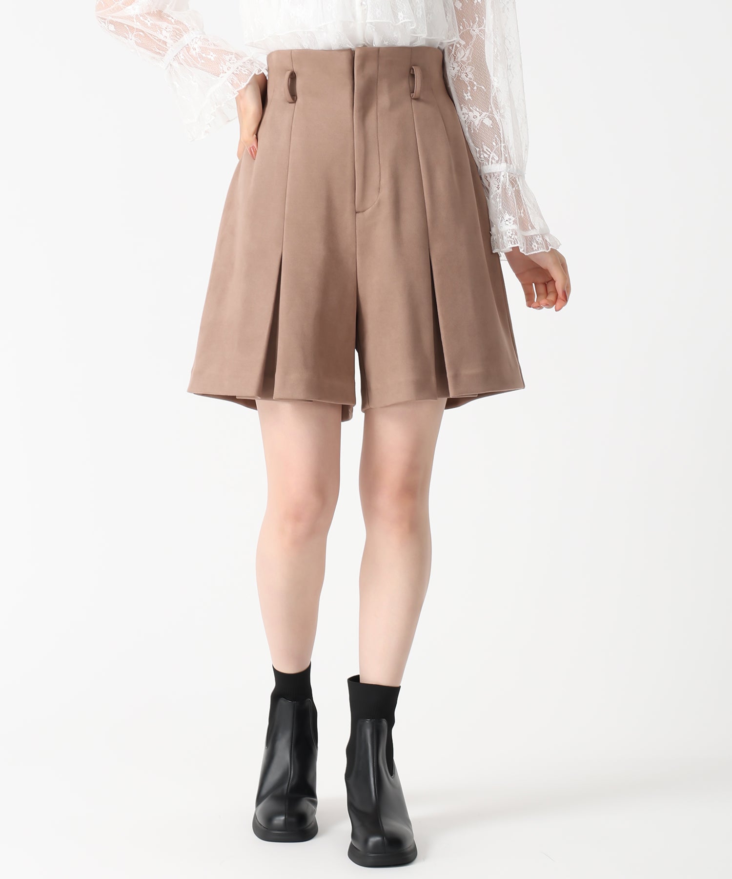 トランテアン ソン ドゥ モード 31 Sons de mode 2025秋冬新作 スエードショートパンツ TT537305 (MOCHA) MOCHA