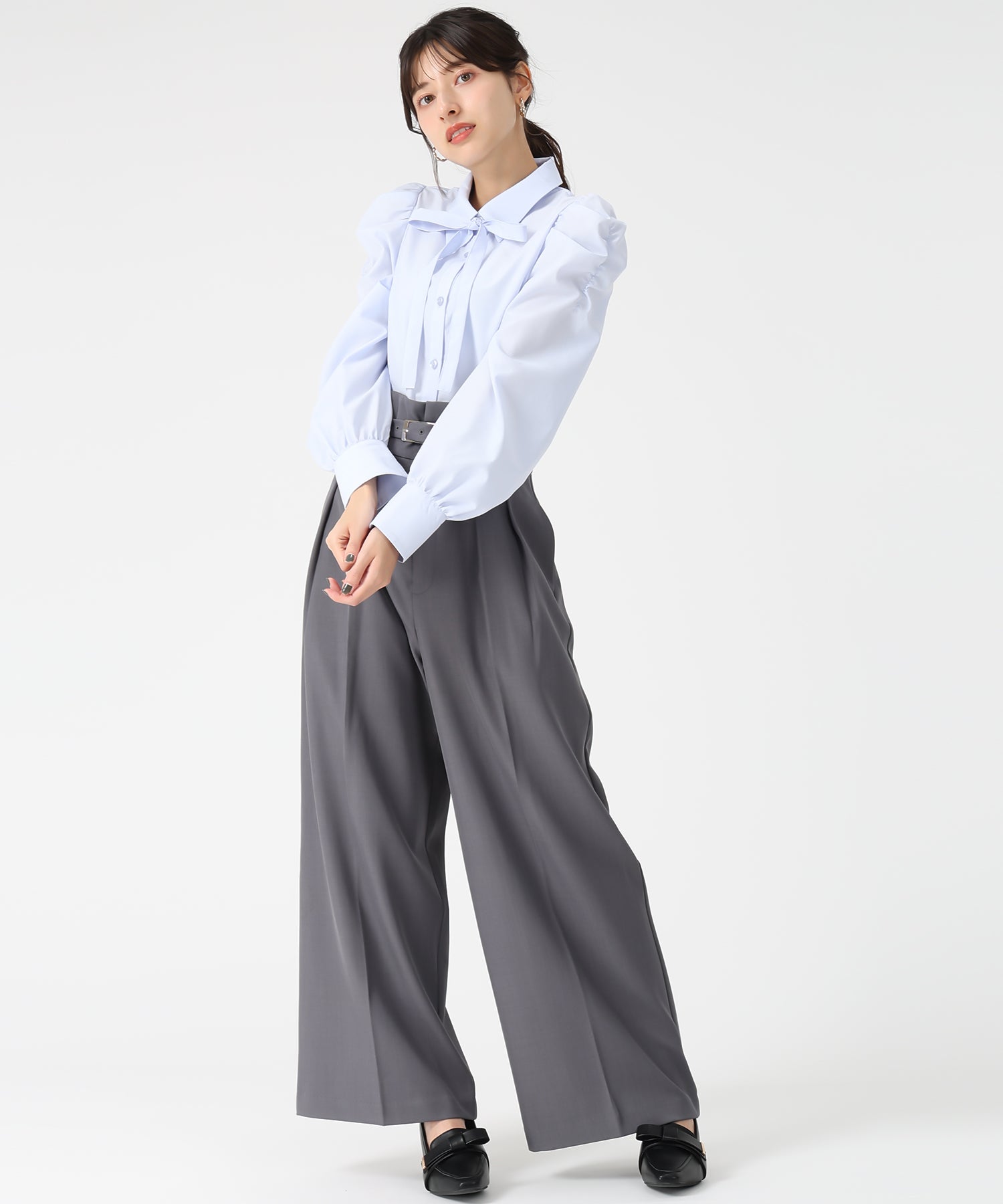 トランテアン ソン ドゥ モード 31 Sons de mode 2025秋冬新作 ベルト付きタックワイドパンツ TT547301 (GREY) GREY