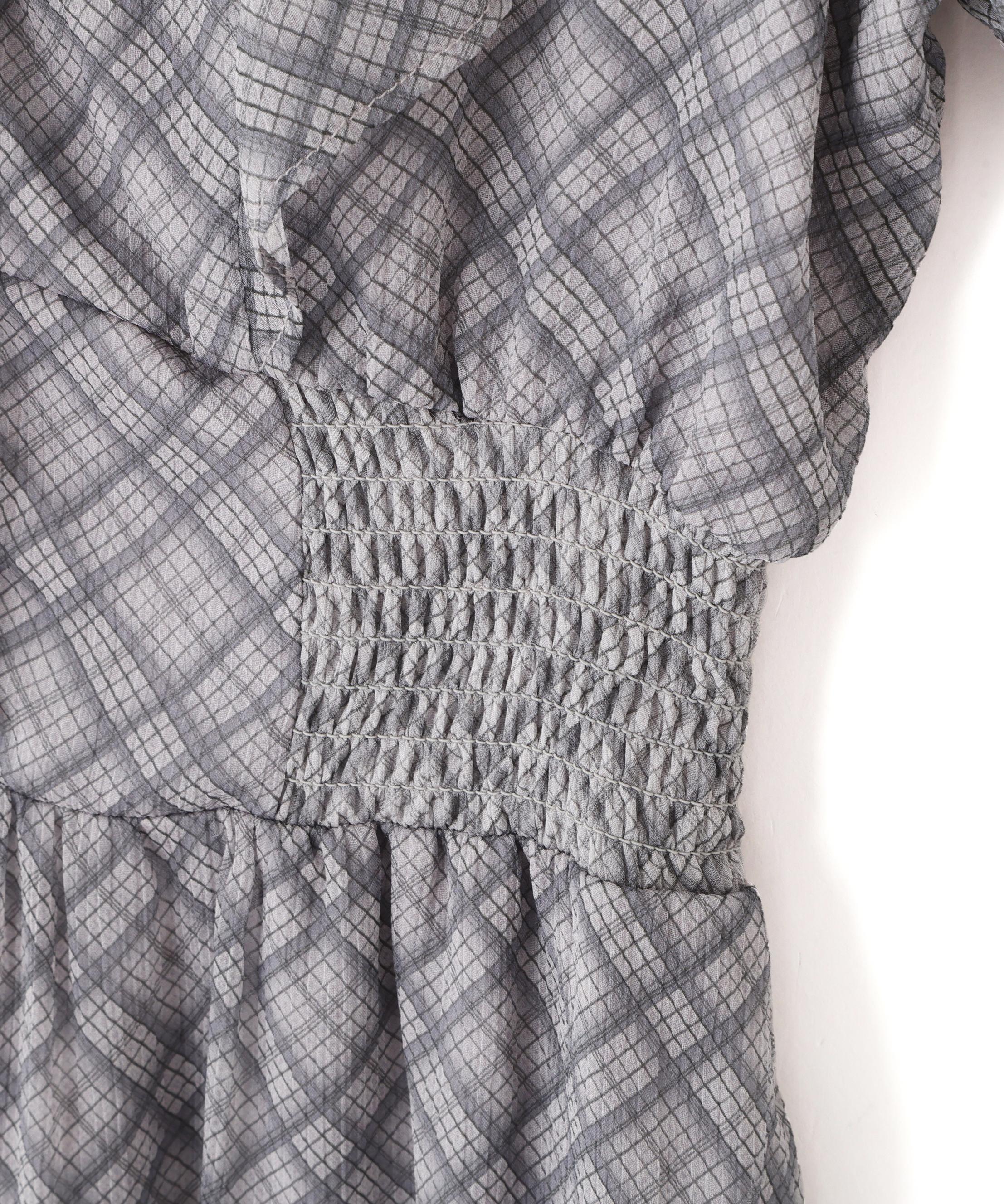 ベロア配色チェックラッフルワンピース グレー1