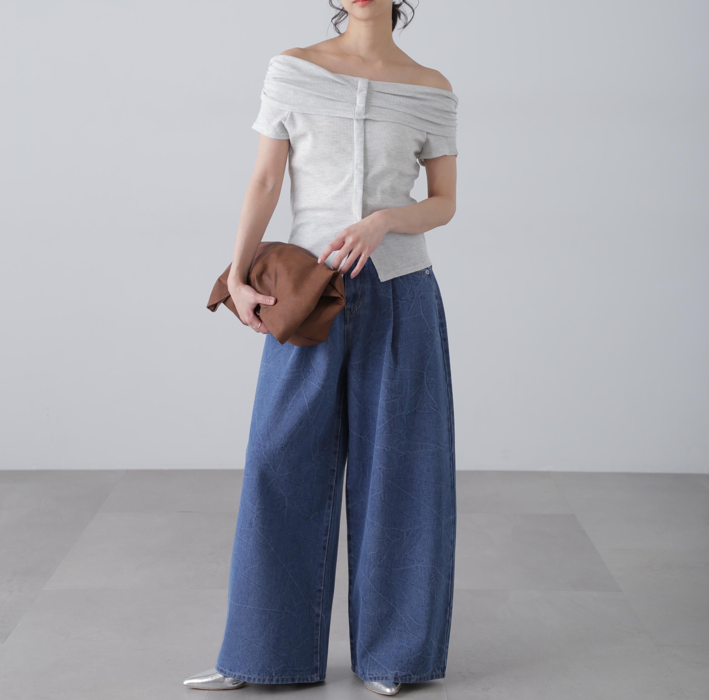 クリンクル加工タックワイドデニムパンツ ライトインディゴ1