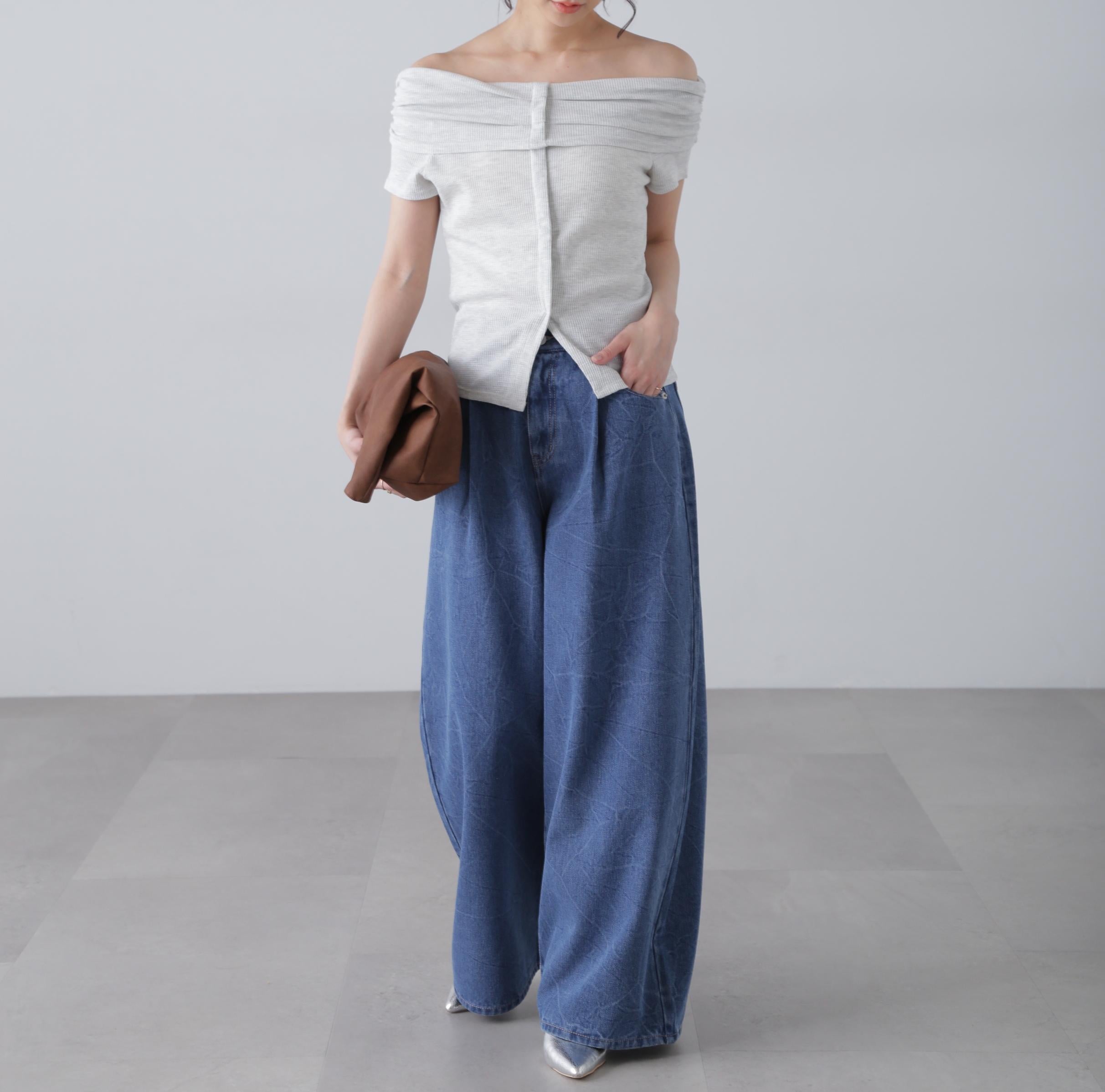 クリンクル加工タックワイドデニムパンツ ライトインディゴ1