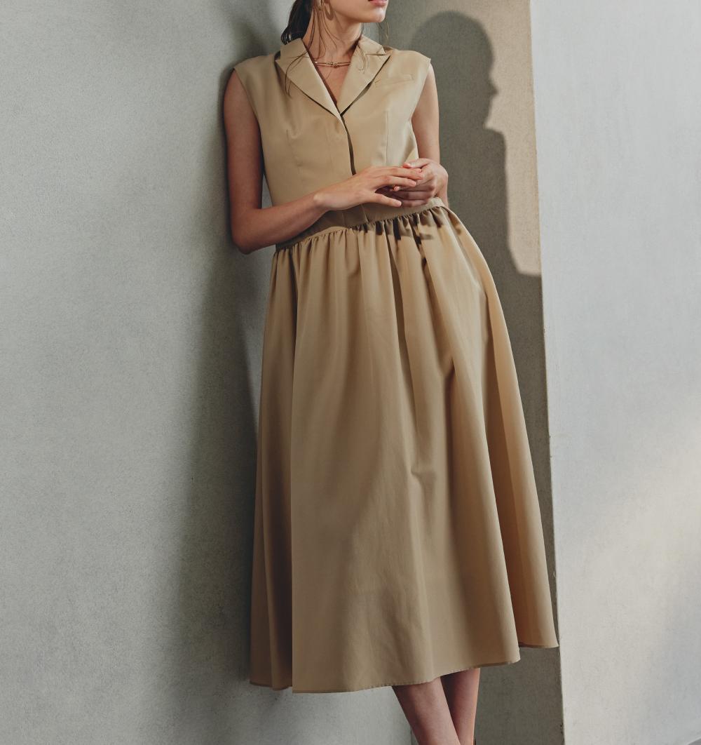 ◆テーラードフレアワンピース ベージュ