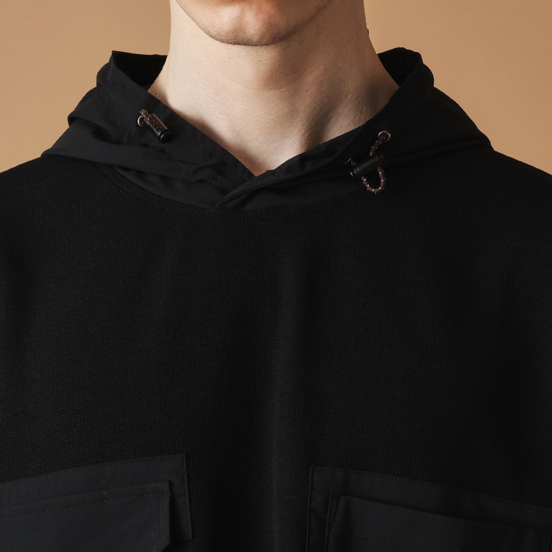 フォーティーカラッツアンドゴーニーゴ 40CARATS&525 フード付き半袖Tシャツ (ブラック(019)) ブラック(019)