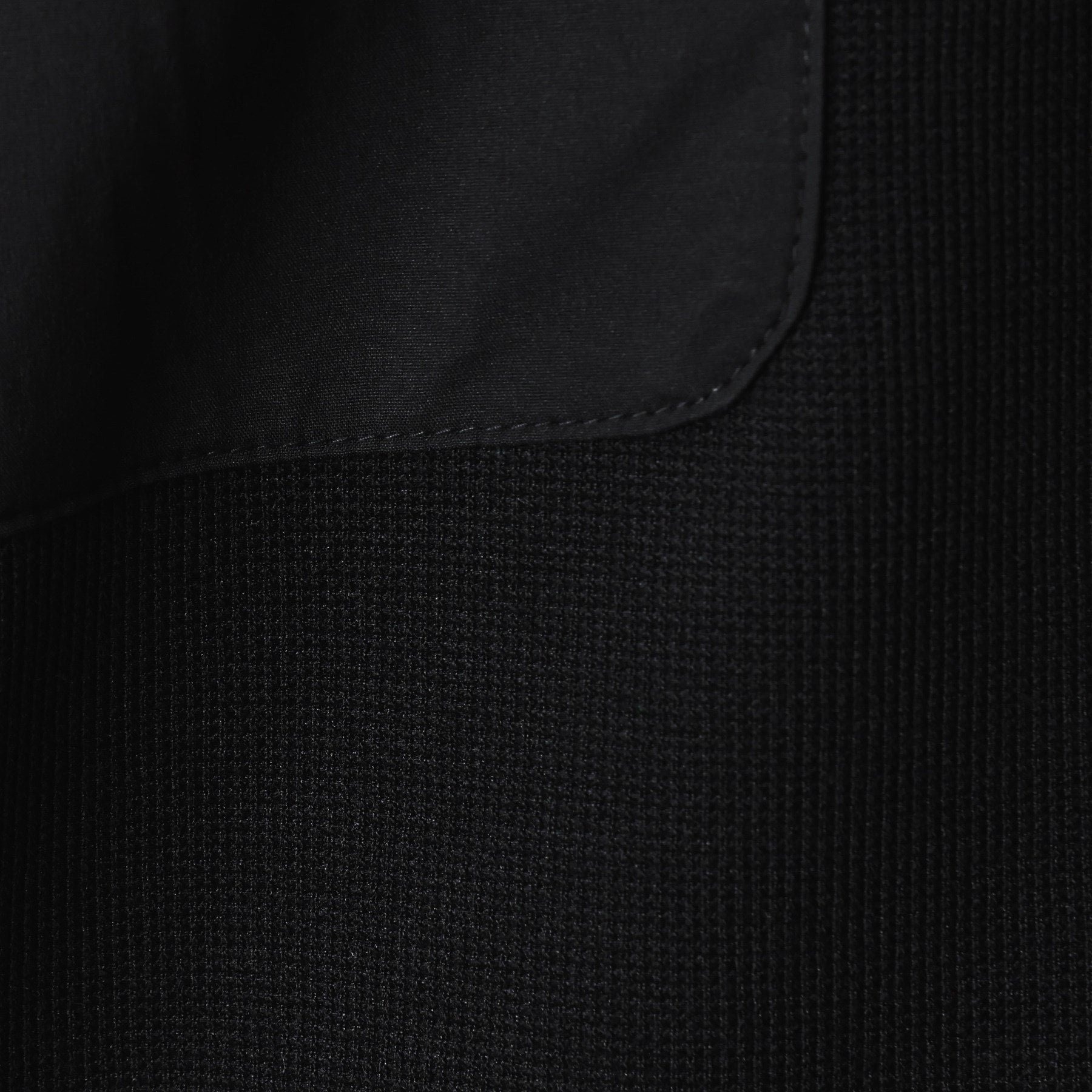 フォーティーカラッツアンドゴーニーゴ 40CARATS&525 フード付き半袖Tシャツ (ブラック(019)) ブラック(019)