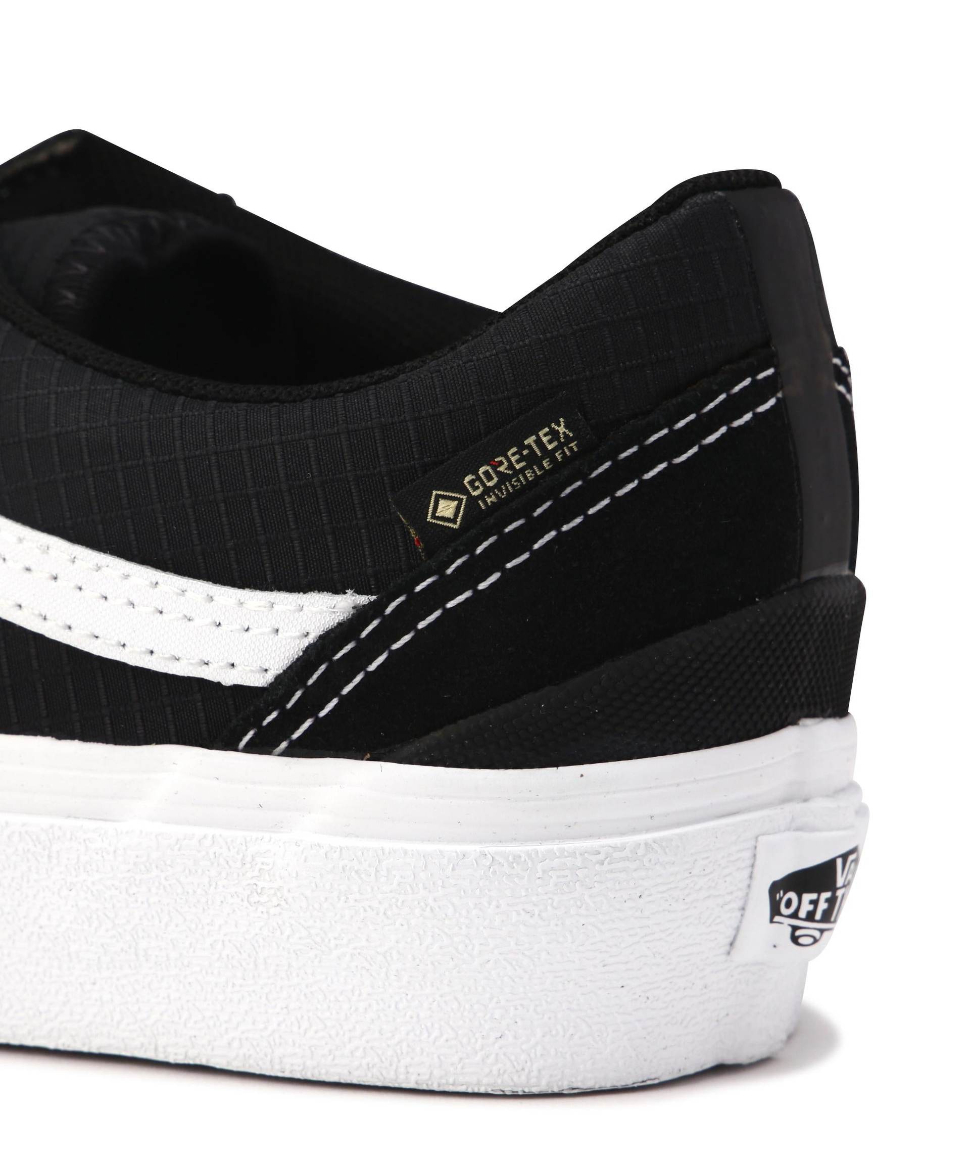 VANS/ヴァンズ/OLD SKOOL GO>E-TEX ブラック
