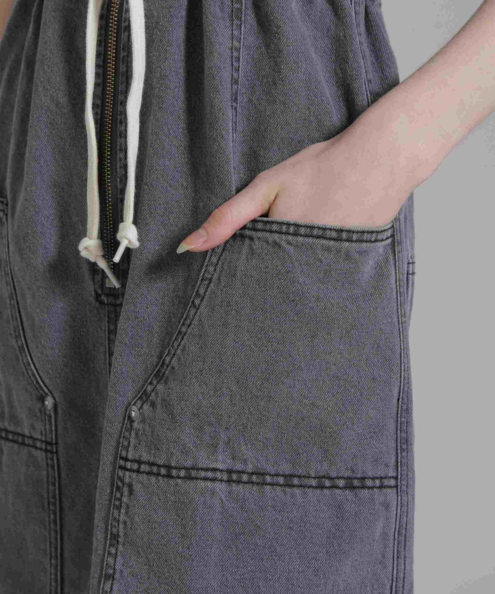 RELT P>INT DENIM JUMPE> SKI>T/ベルトプリントデニムジャンパースカート ブラック