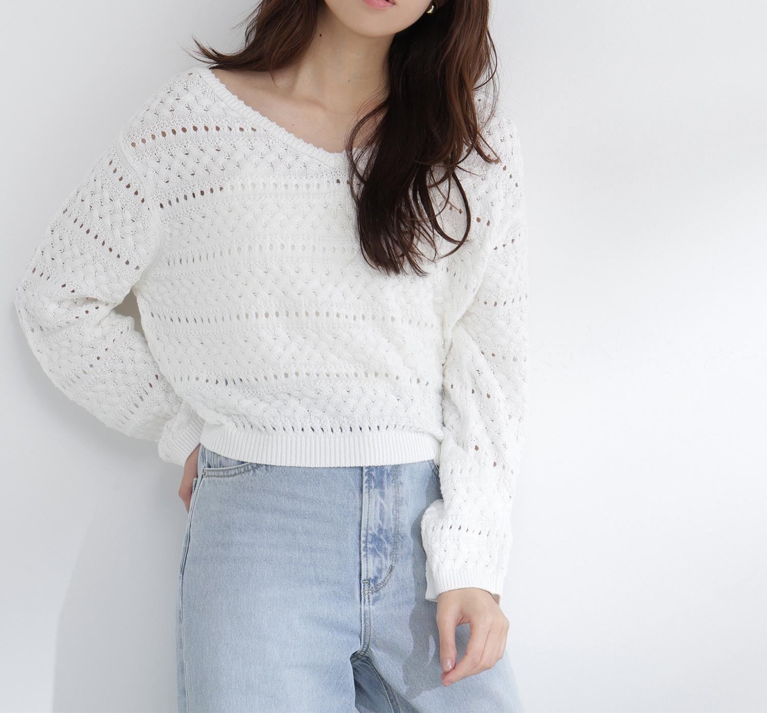 Vネック透かし編みニット オフホワイト1