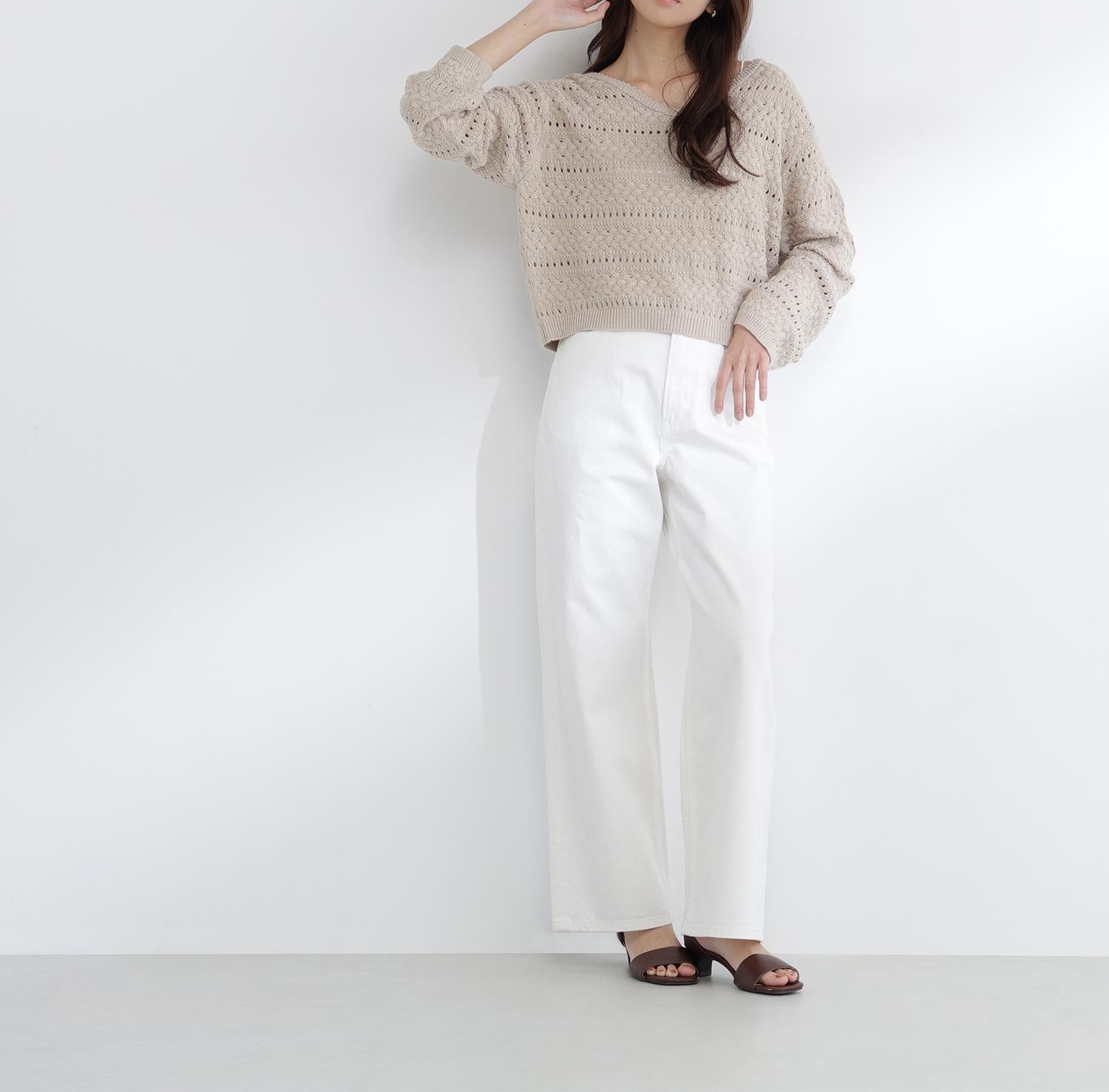 Vネック透かし編みニット ベージュ