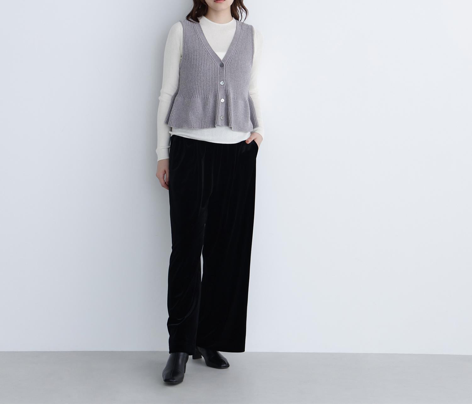 ベロアイージーパンツ ブラック