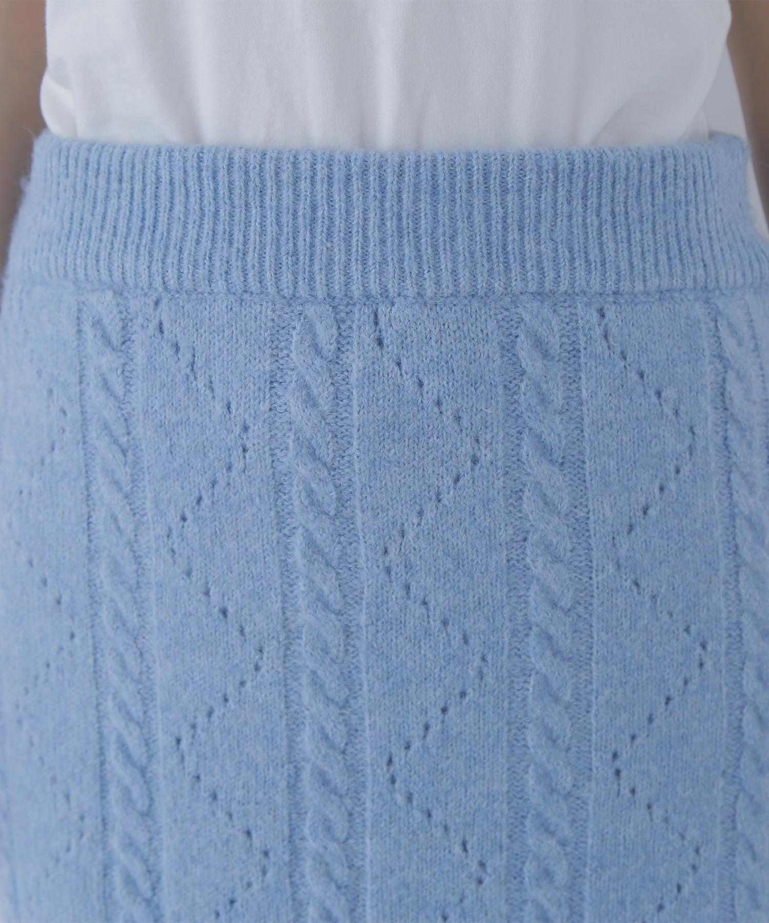 ペプラムケーブルニットセットアップ ブルー×オフ2