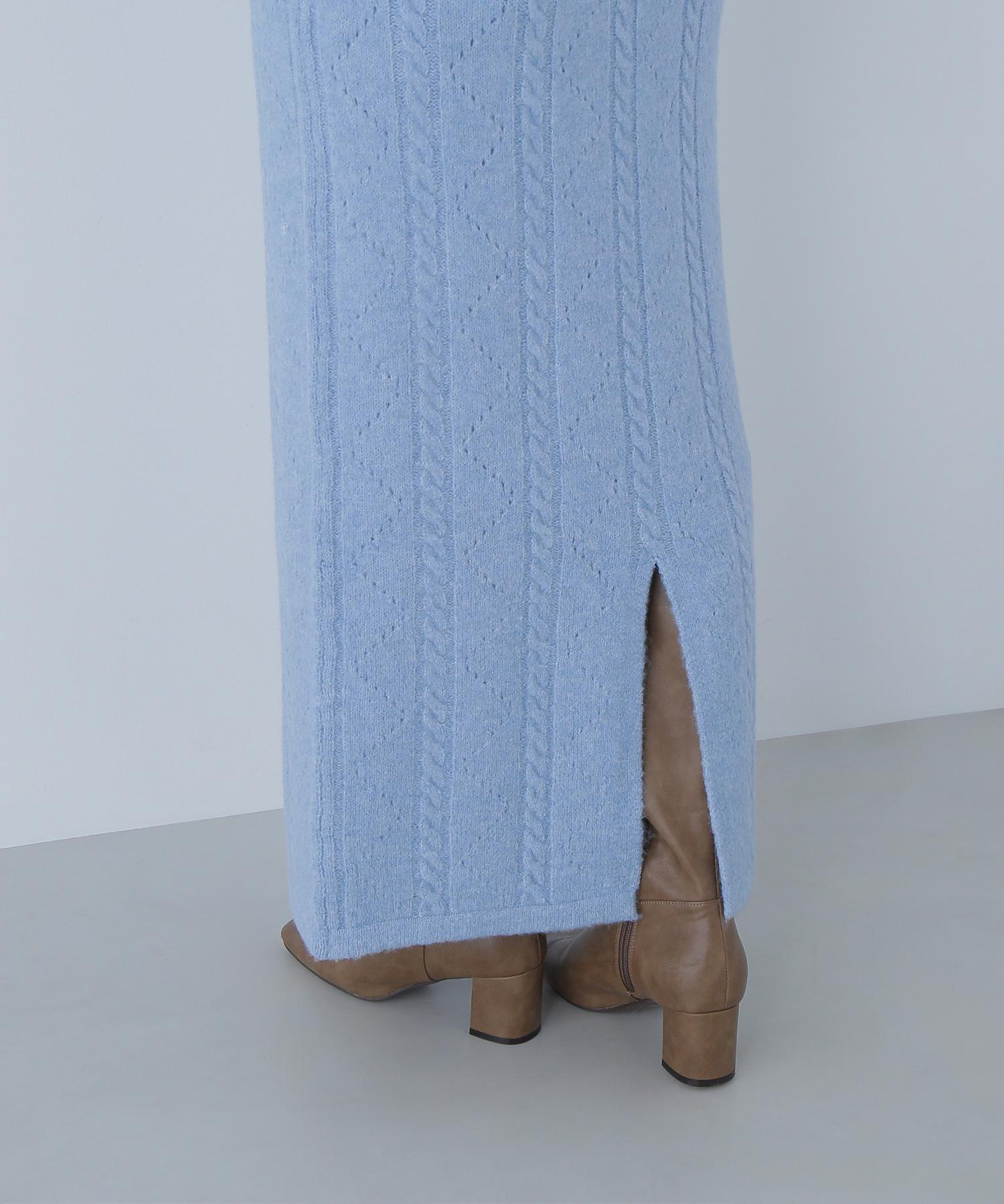 ペプラムケーブルニットセットアップ ブルー×オフ2