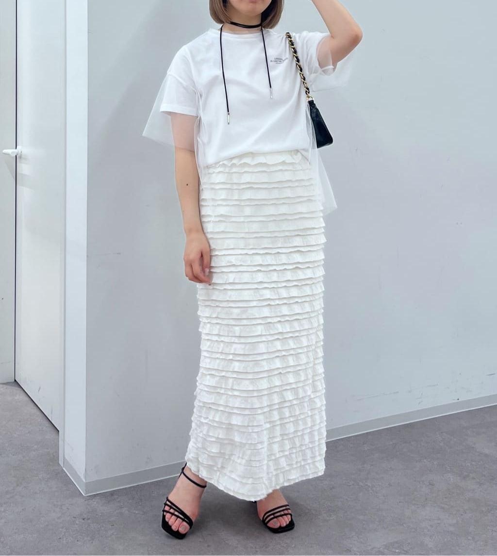 チュール×ロゴTシャツ オフ×オフ