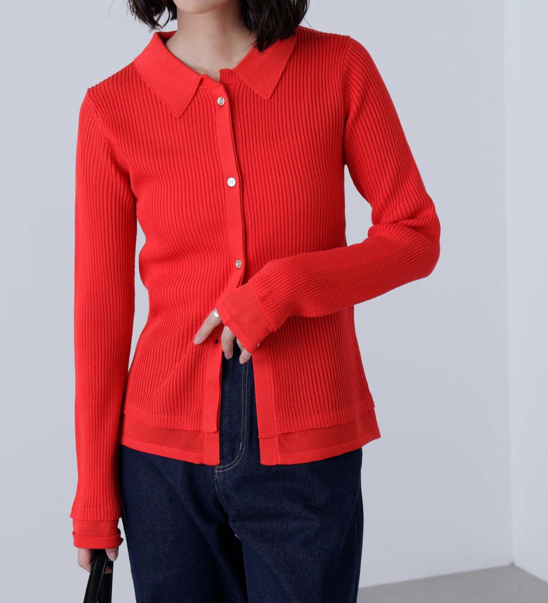 金ボタン襟リブニット レッド