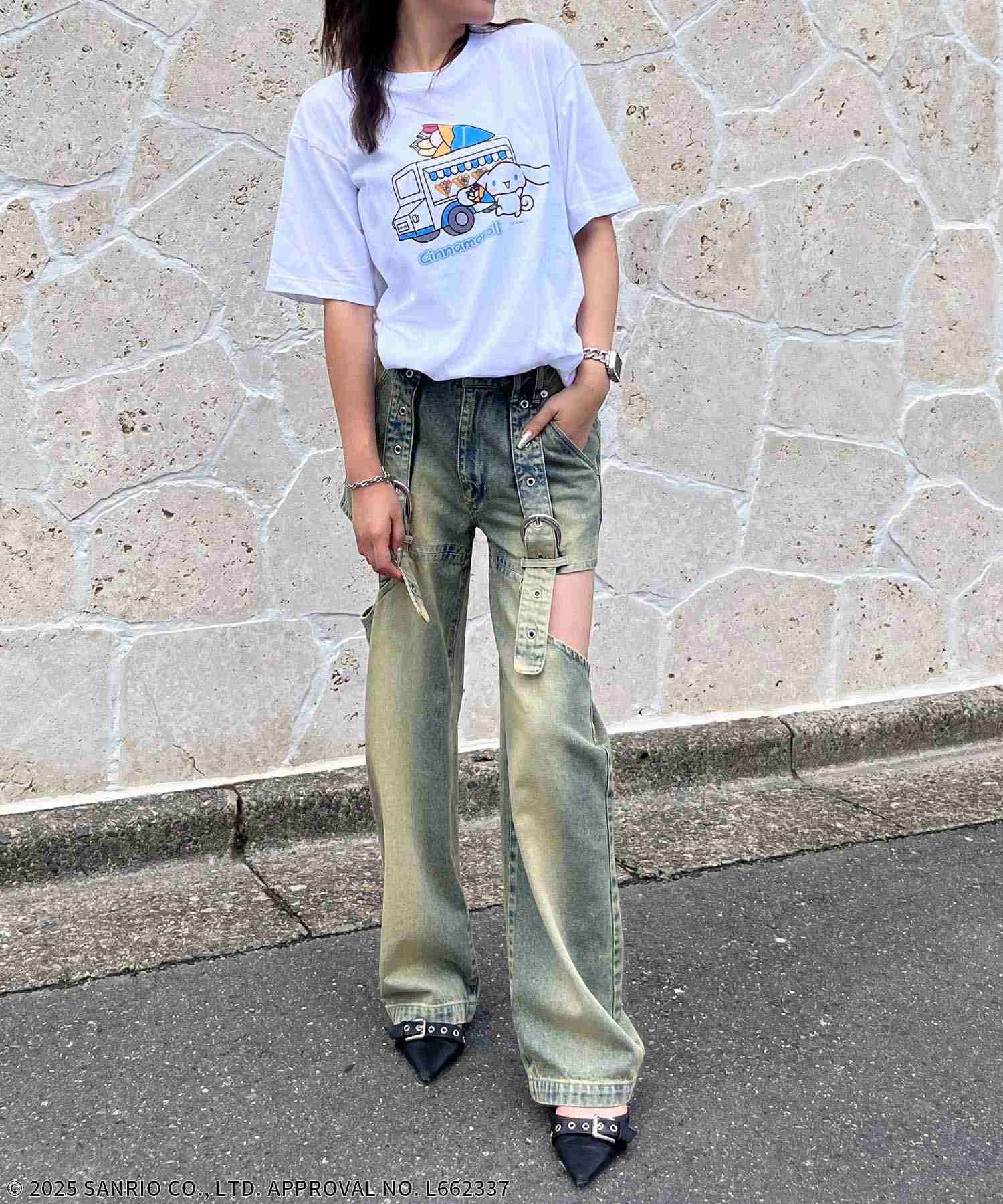 フォーギークスバイスパイラルガール 4GEEKs by SPIRALGIRL 【Sanrio characters/サンリオキャラクターズ】シナモロールスーベニアTシャツ (ホワイト) ホワイト