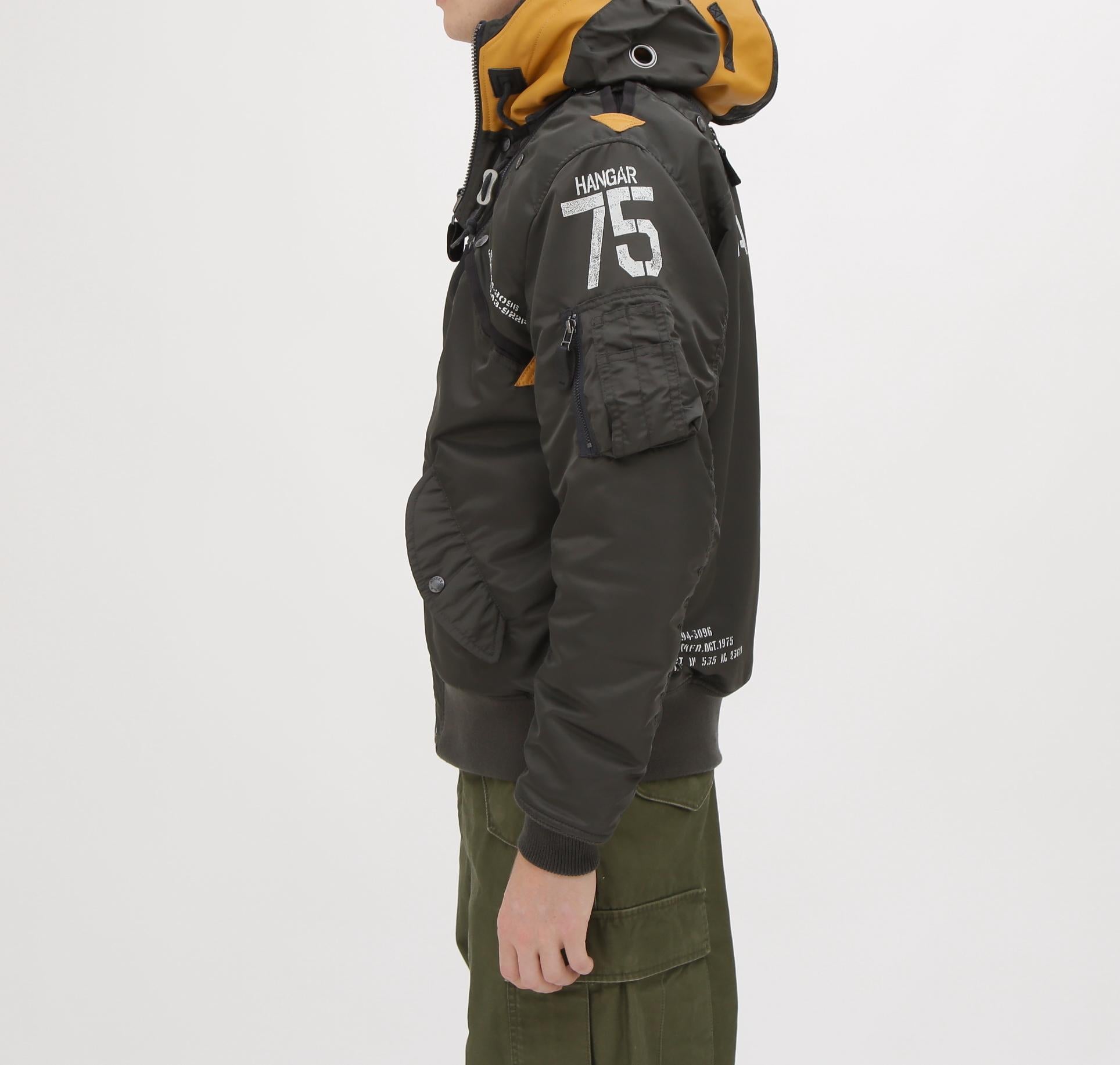 《WEB&DEPOT限定》MA-1 REMODEL チャコール