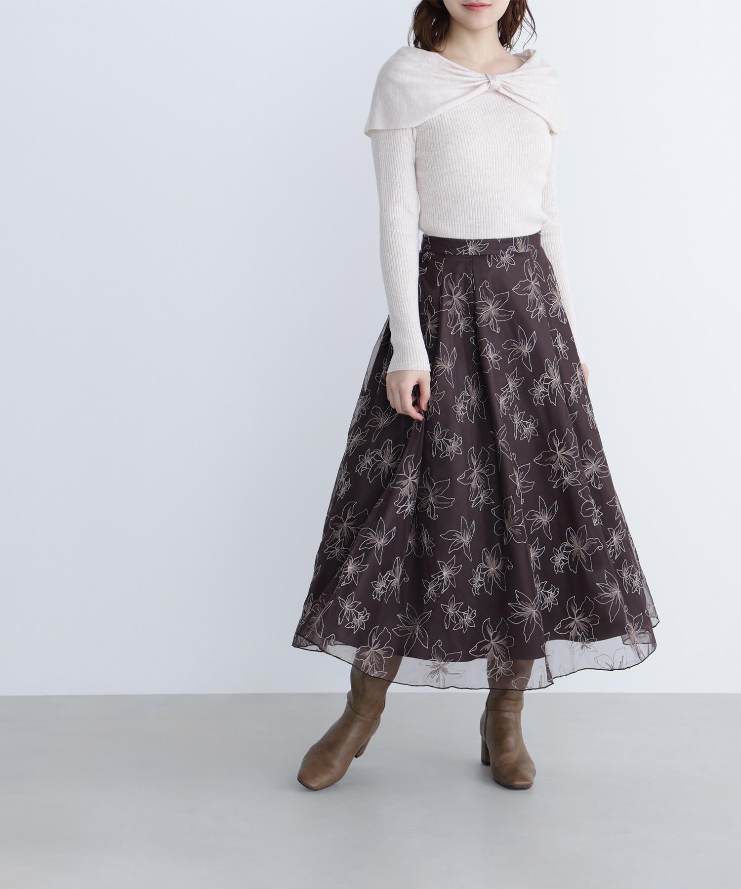 チュール刺繍フレアスカート ブラウン系2