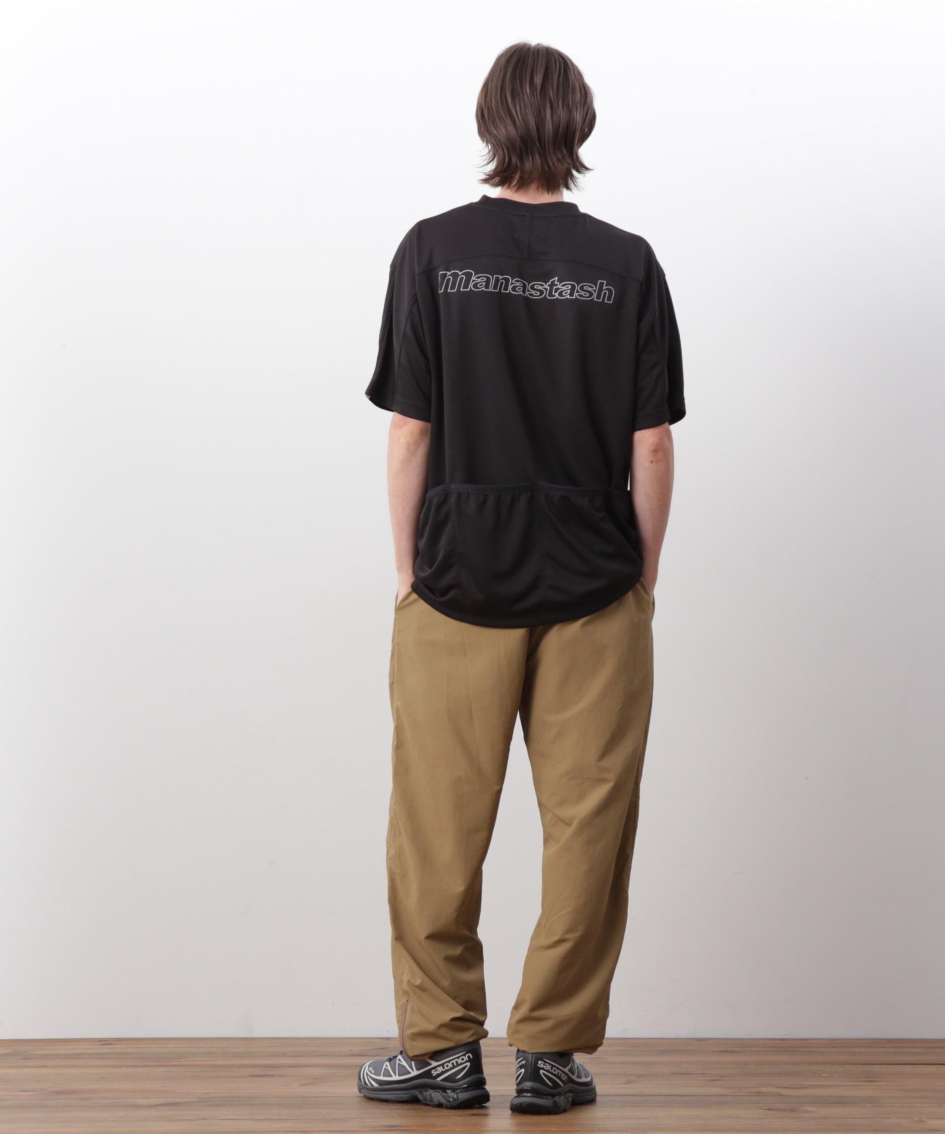MANASTASH/マナスタッシュ/>EF. LOGO TECH POCKET TOP ブラック
