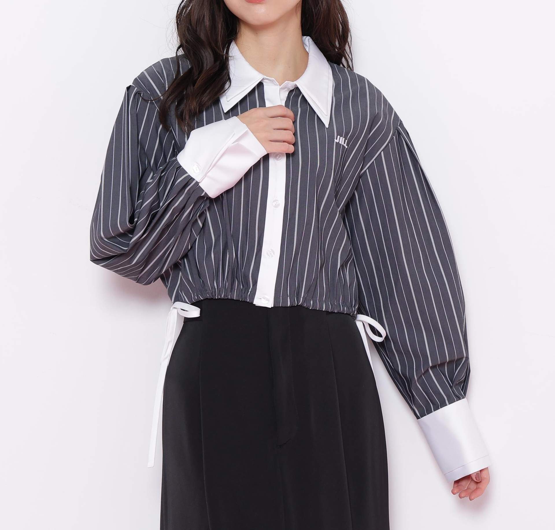 サイドリボンダブルカラーシャツ チャコールストライプ1