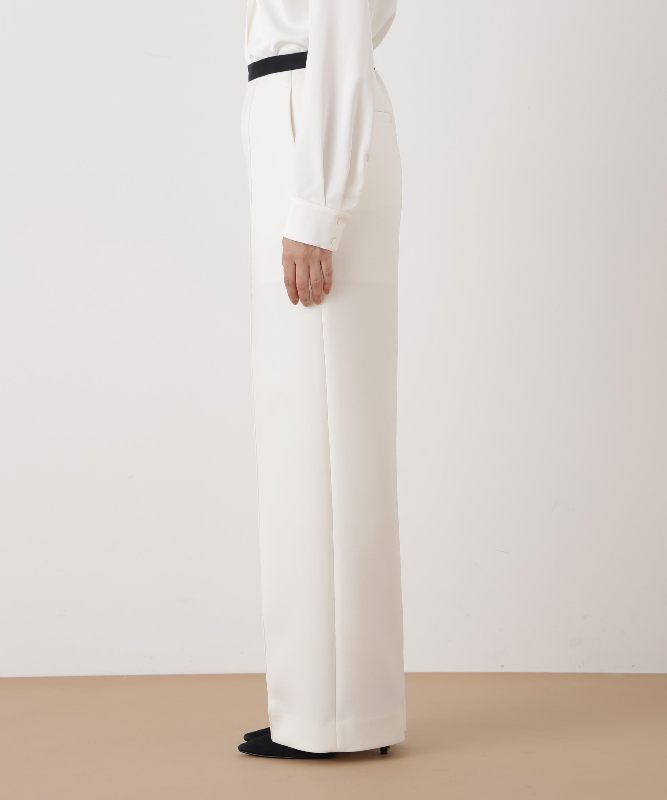 ◆ピンタックダンボールパンツ エクリュ1