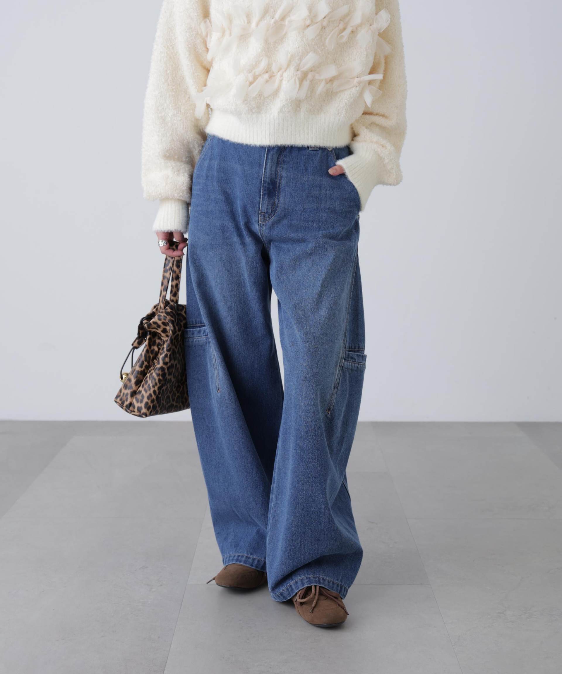 サイドポケットコクーンデニムパンツ ライトインディゴオーバーダイ1