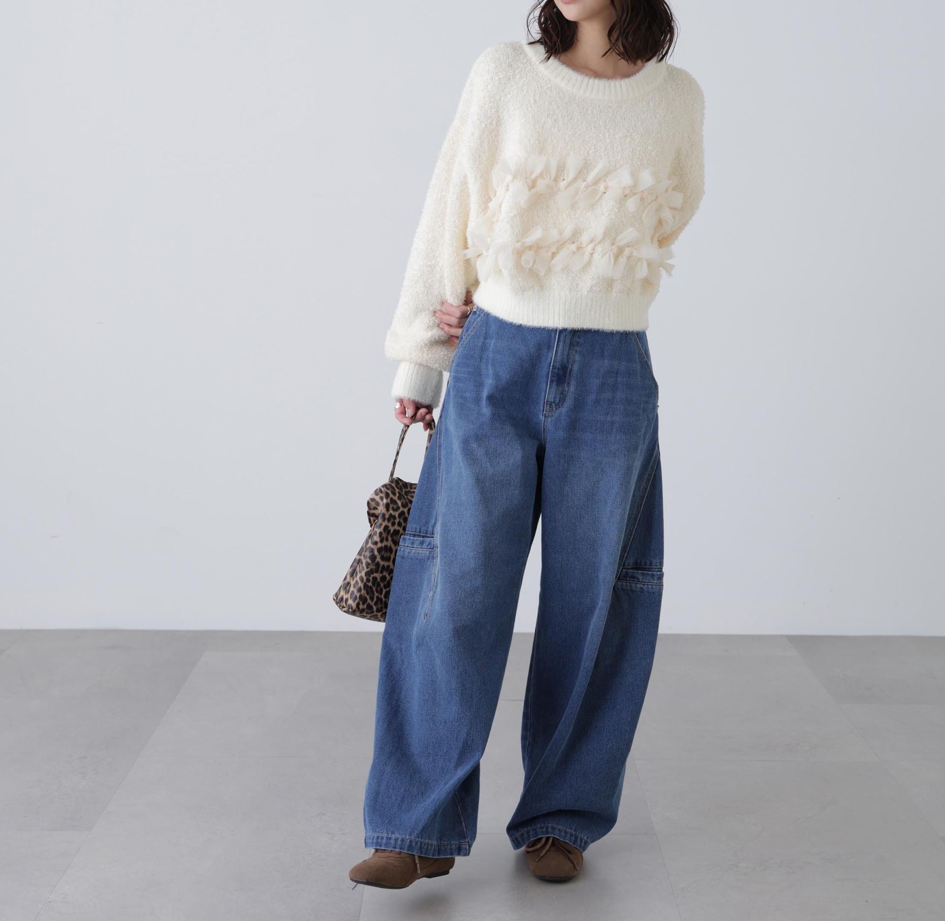 サイドポケットコクーンデニムパンツ ライトインディゴオーバーダイ1