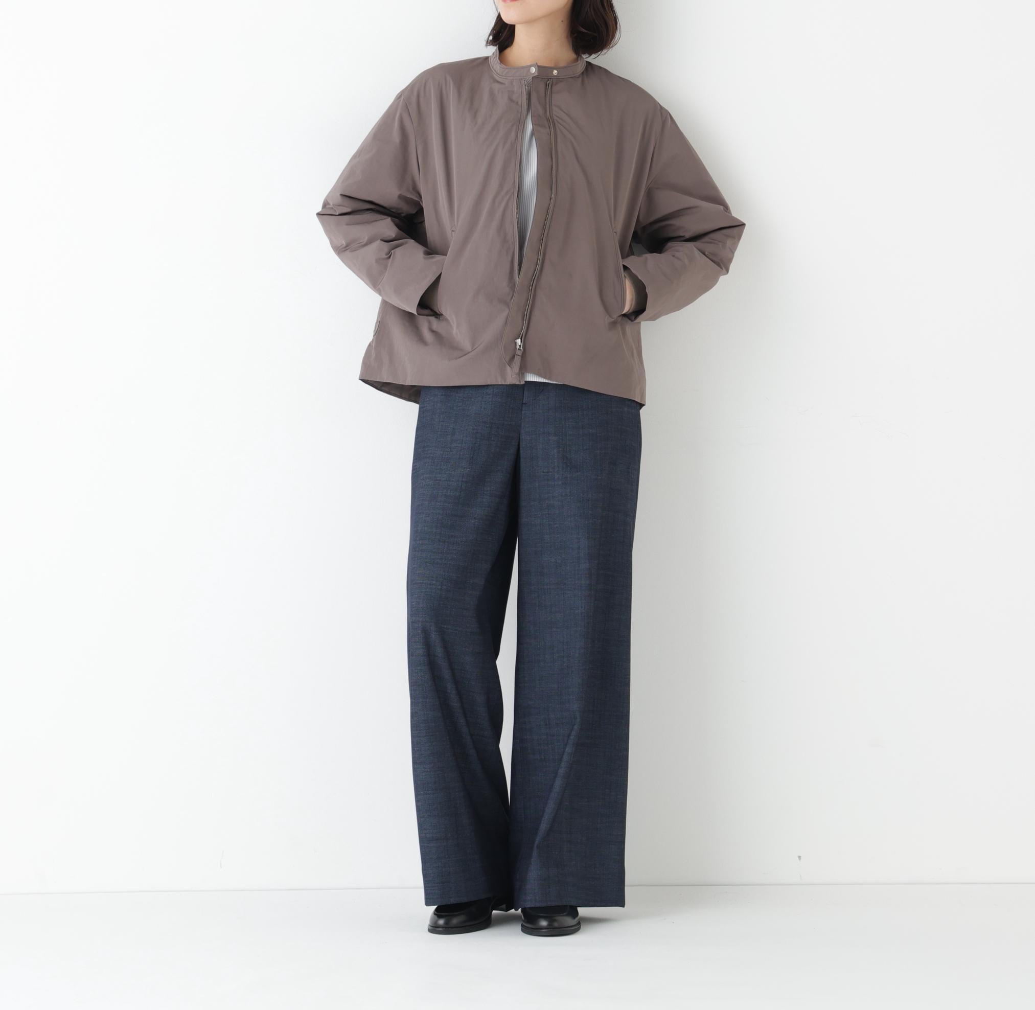 弱撥水タフタ中綿入りブルゾン チャコール1