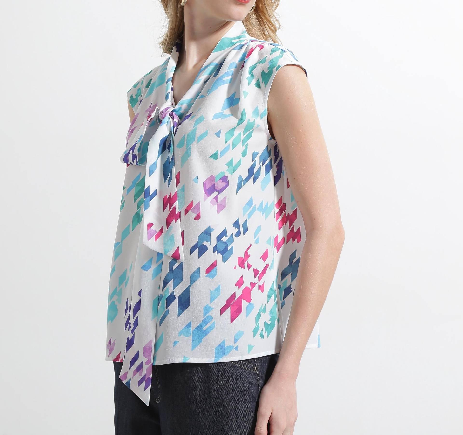 ◆カラーハウンドトゥースプリントリボンブラウス ホワイト1