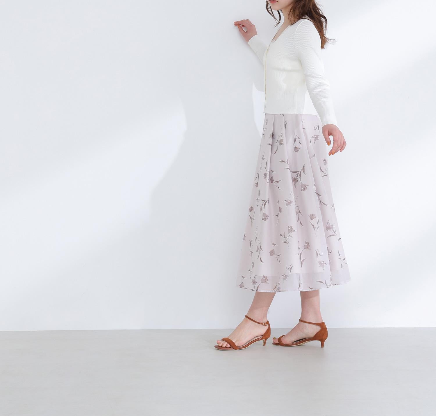 フラワープリントフレアスカート ベージュベース2