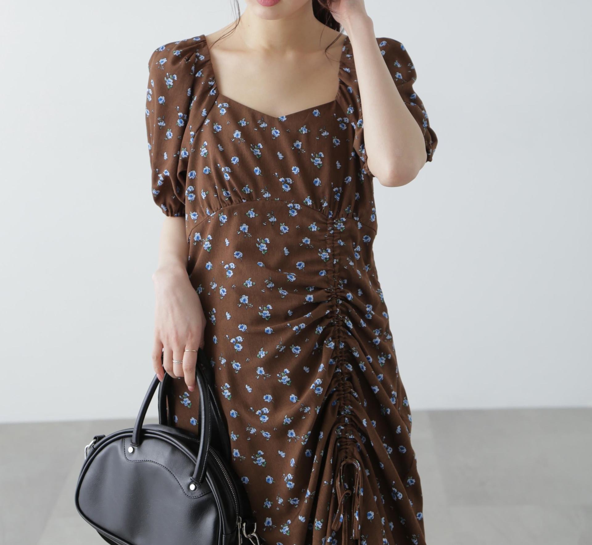 フラワープリントパフスリーブワンピース ブラウン