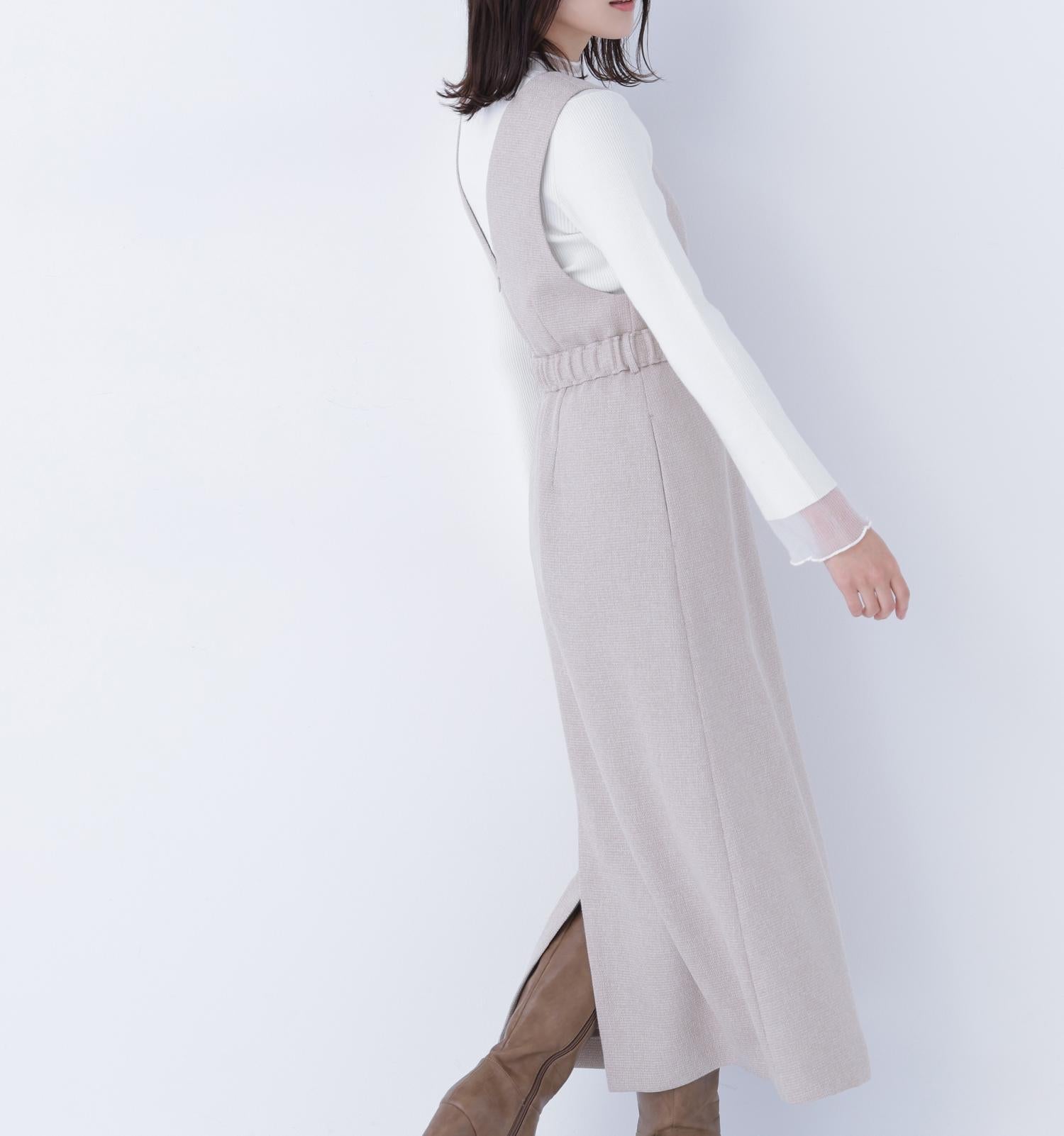 ベルト付Vネックジャンスカ ベージュベース2