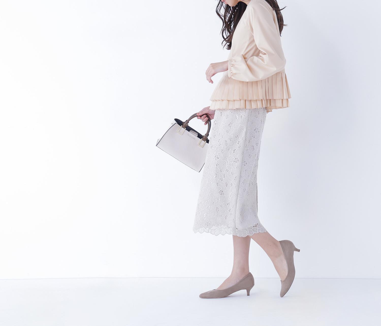 プリーツヘムブラウス ペールアプリコット